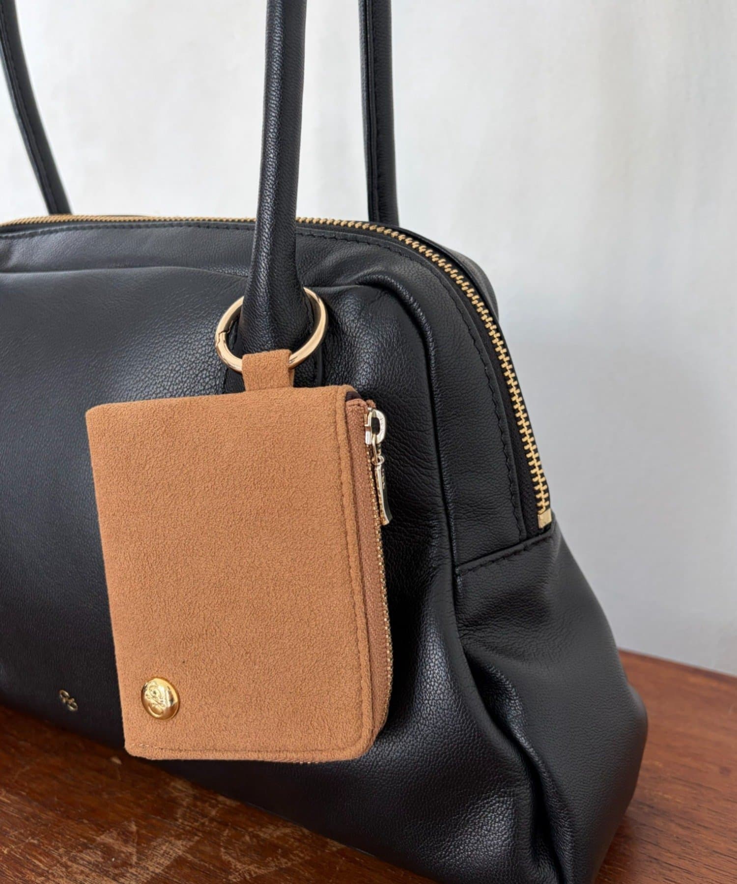 gemeil(ジェムイル) スエードポーチチャーム(PT-334)