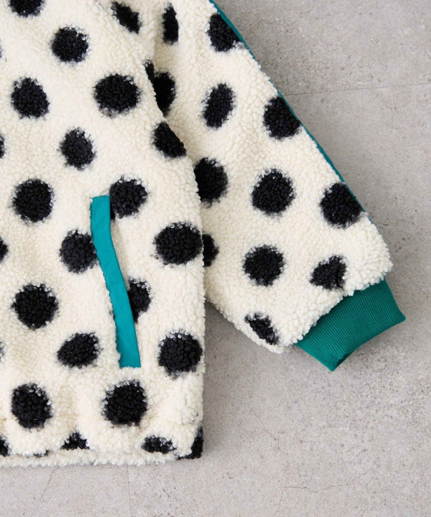 CIAOPANIC TYPY(チャオパニックティピー) 【WEB限定】【KIDS】【ユニセックス】総柄ボアブルゾン《ジュニアサイズあり》