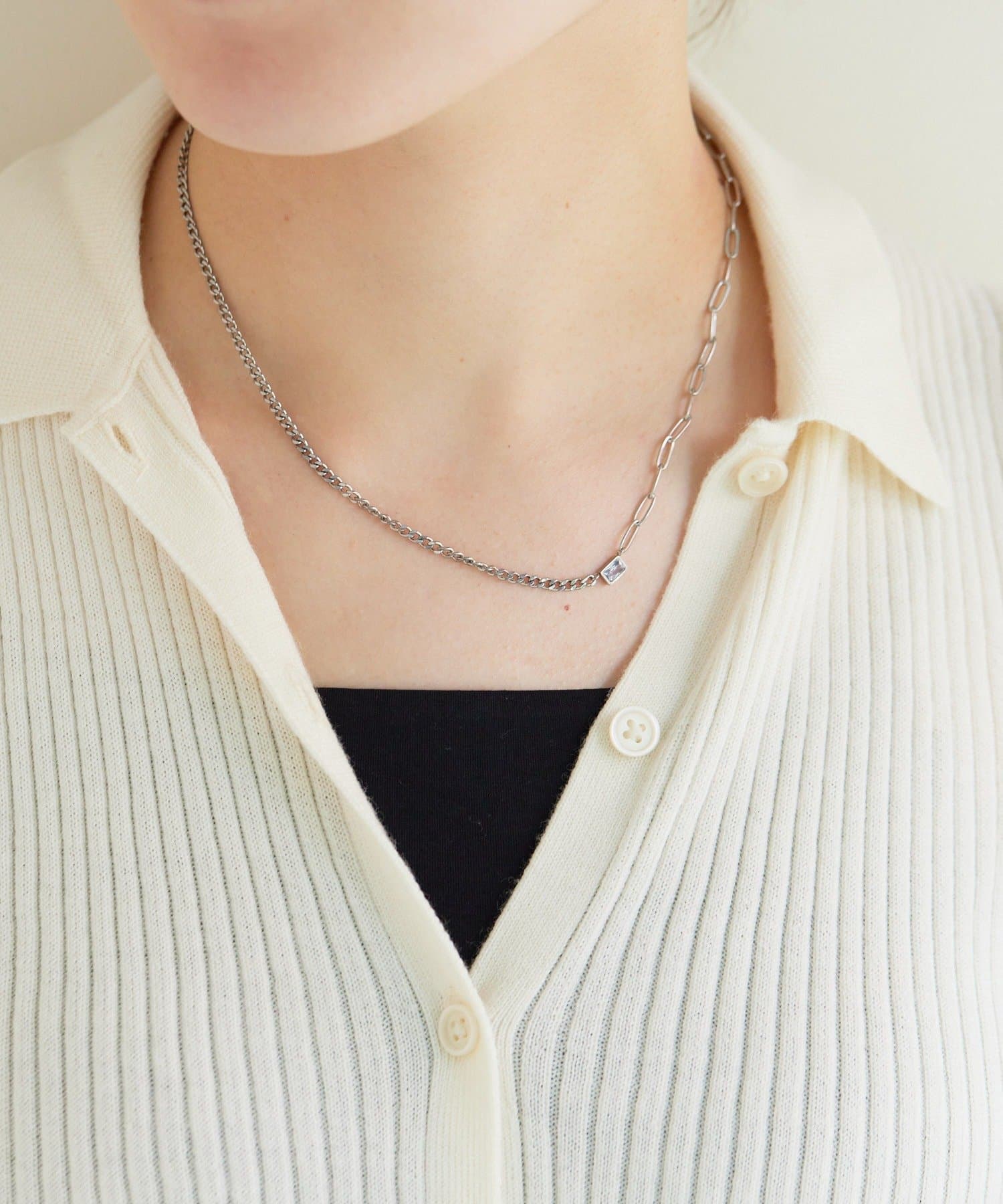 ear PAPILLONNER(イア パピヨネ) 《金属アレルギー対応/ステンレス》キュービックネックレス