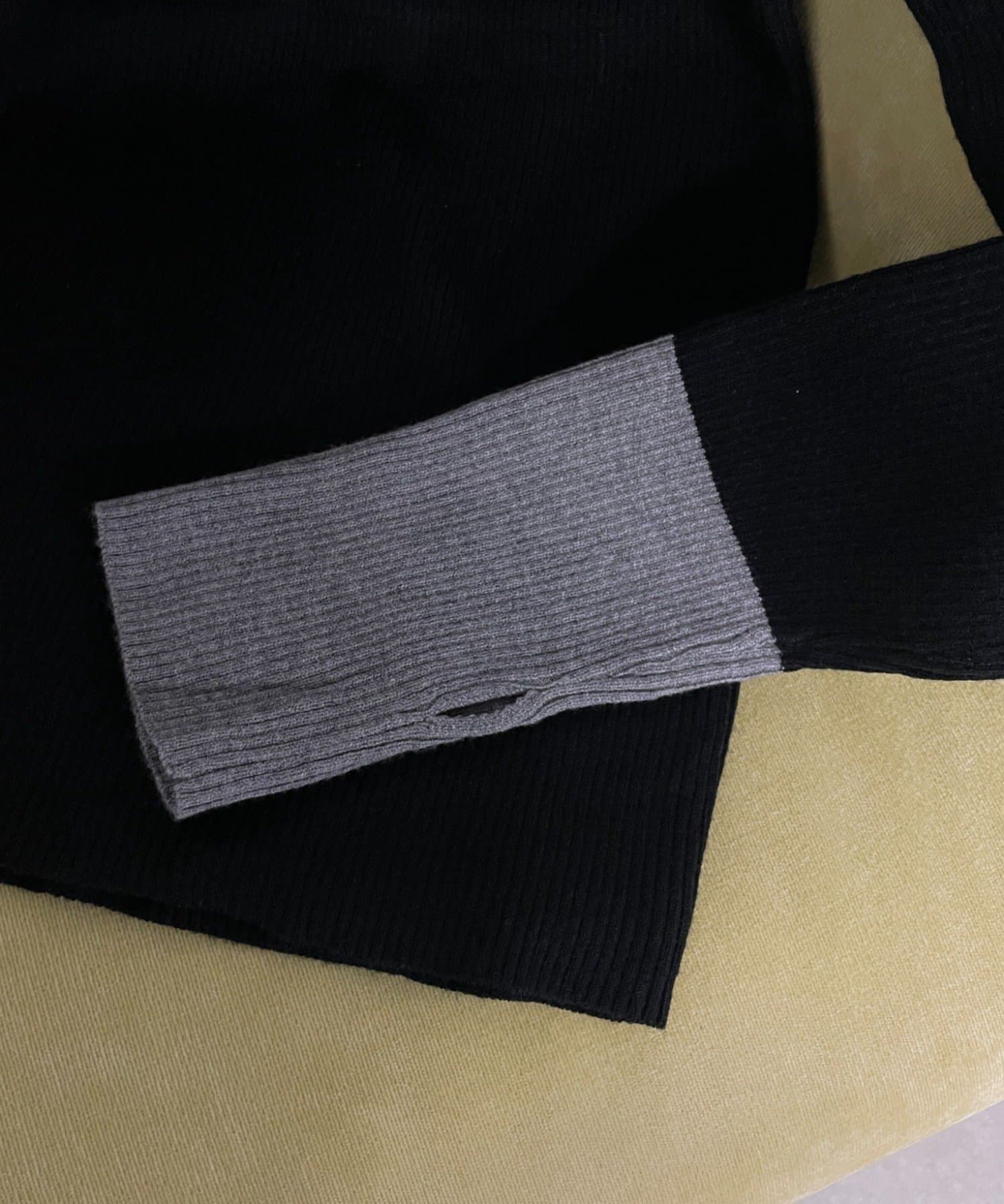 -goocy-(グーシー) 配色キーネックプルオーバー