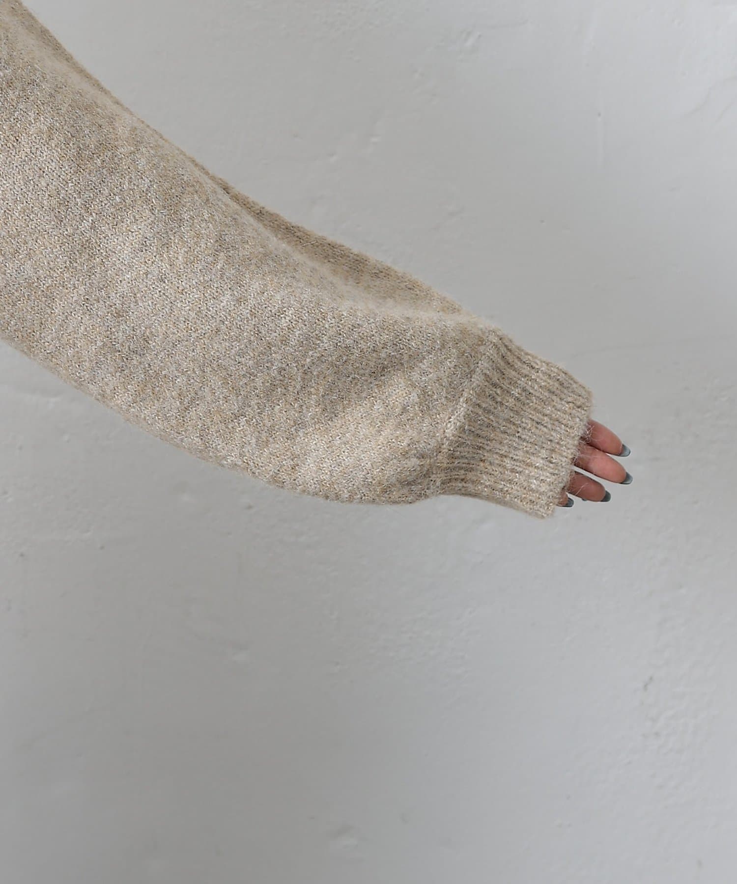 COLONY 2139(コロニー トゥーワンスリーナイン) アルパカタッチハーフZIPプルオーバー