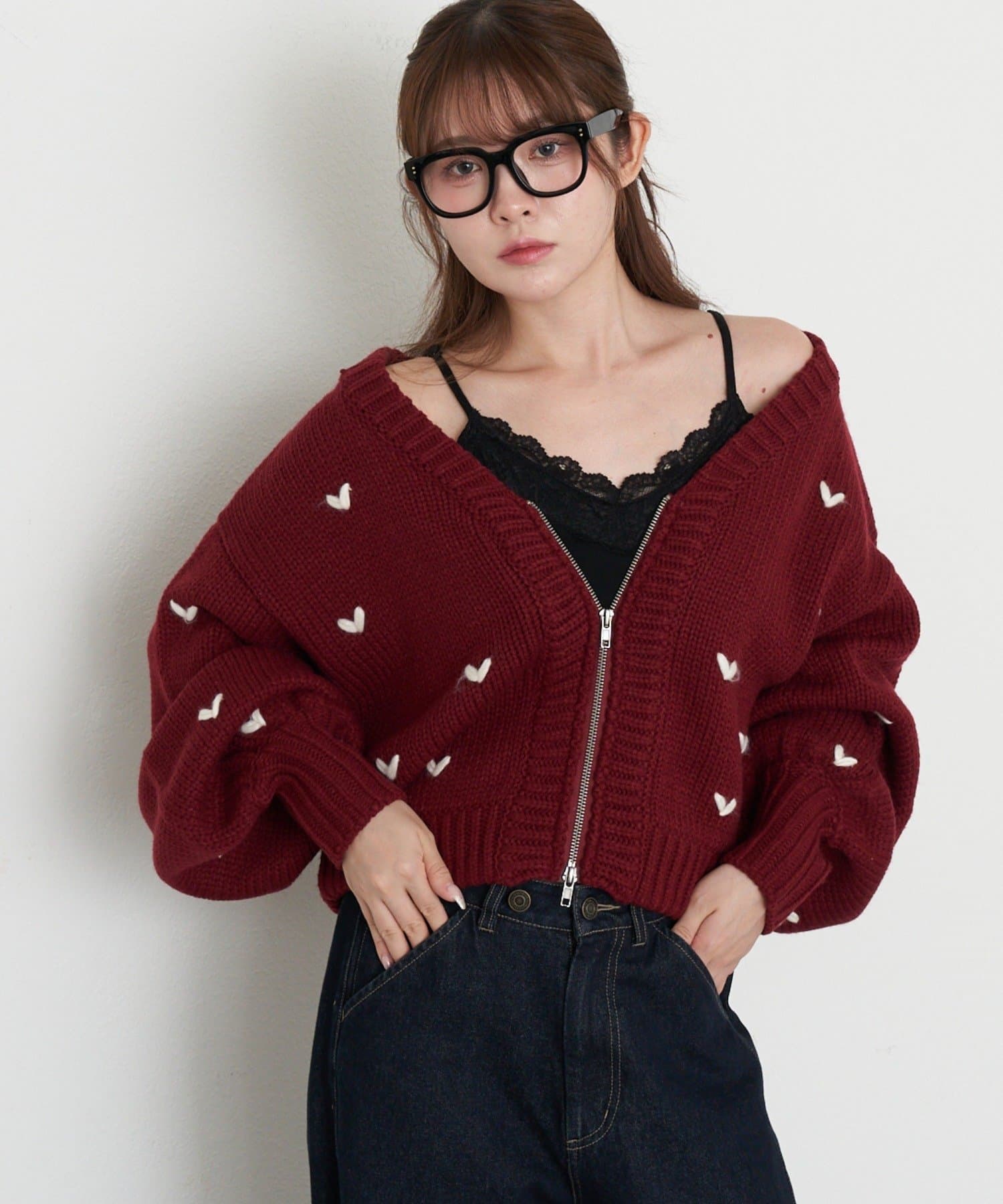 RAY CASSIN(レイカズン) ジップルーズハート柄ショートカーディガン