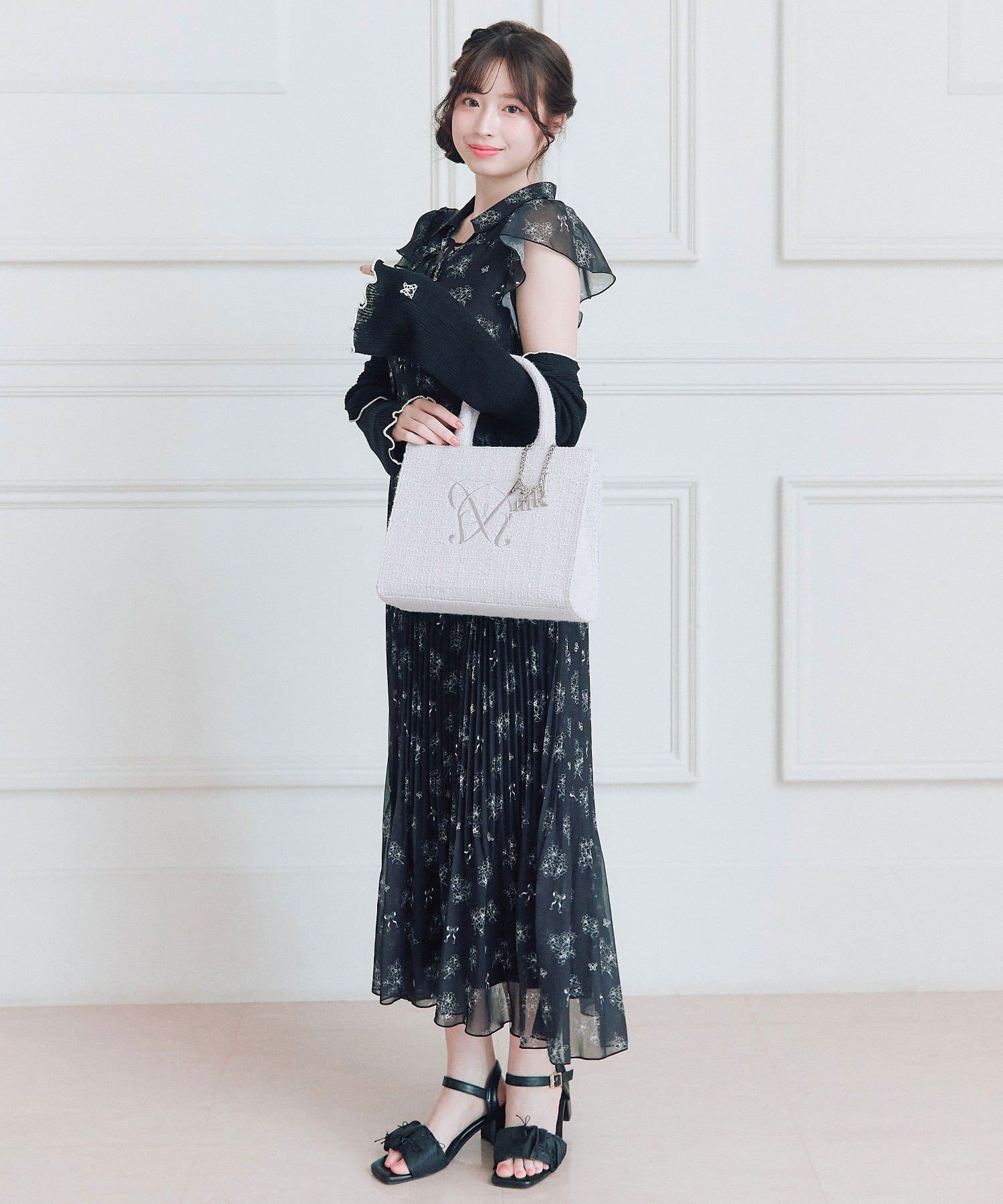 OLIVE des OLIVE(オリーブ デ オリーブ) 【タブレット対応/推し活】Aimerianejoie刺繍入りミニトート