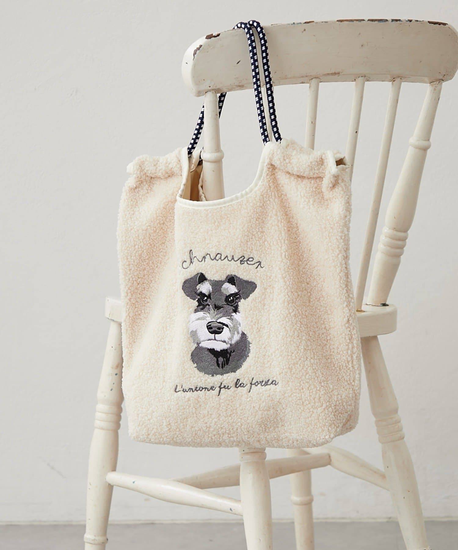 Remind me and forever(リマインドミーアンドフォーエバー) アニマル刺繍コードボアトートバッグ