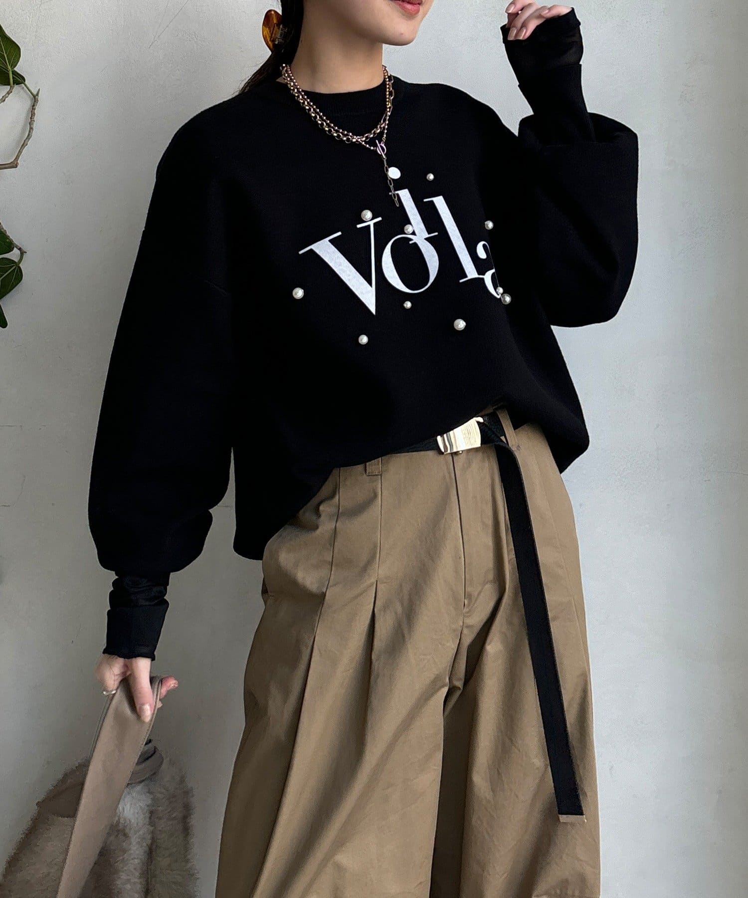 DOUDOU(ドゥドゥ) 【WEB限定】パールロゴニットトップス