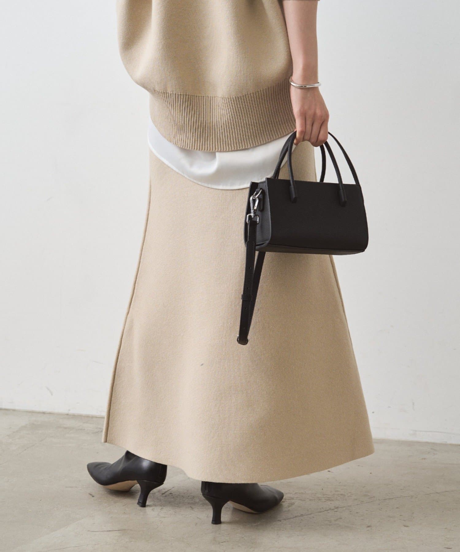 LOUNGEDRESS(ラウンジドレス) 【新色ライトベージュ登場！】@_shirabe.s_コラボ / スウェットライクマーメイドニットスカート