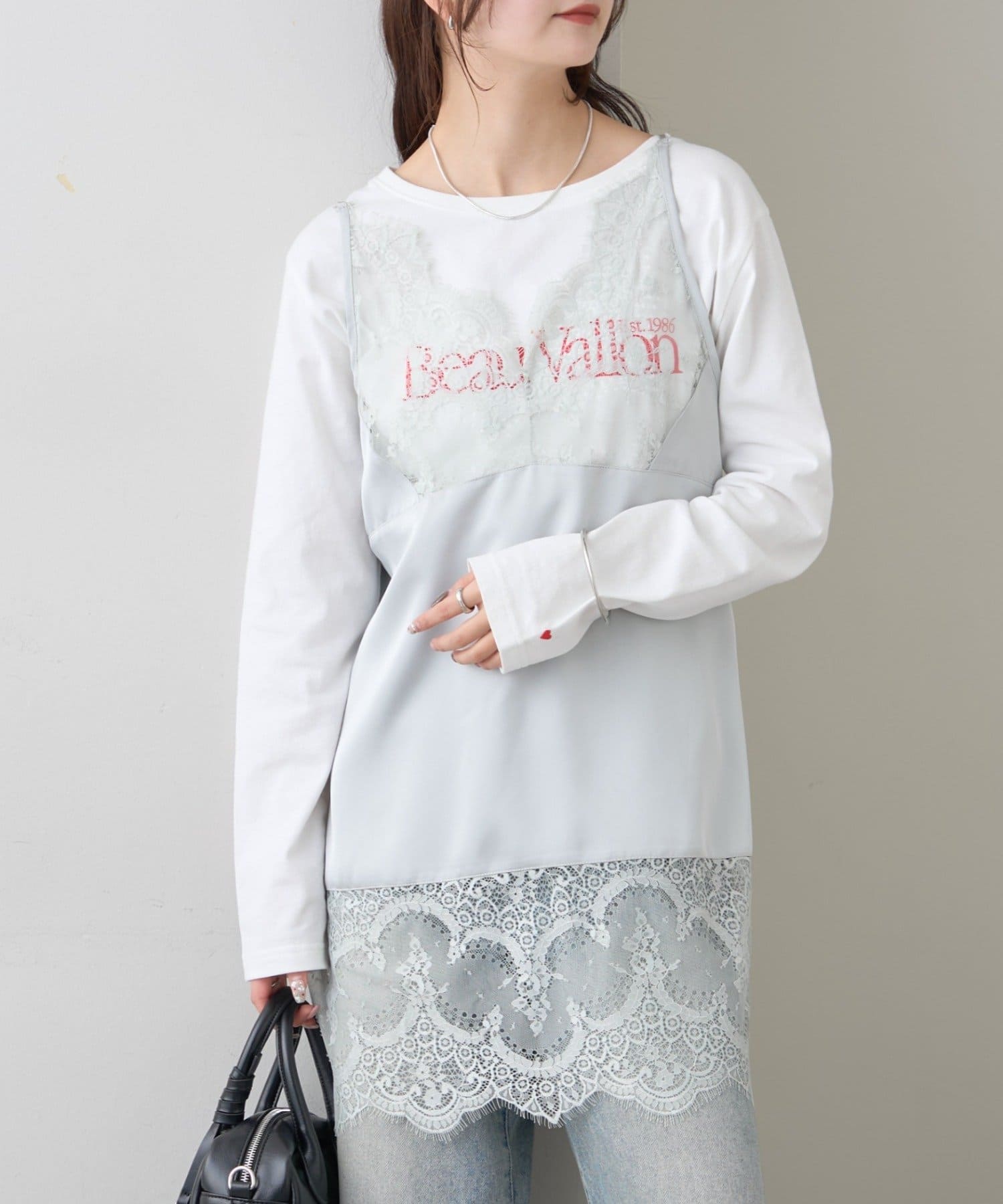 mystic(ミスティック) 【新色グレーが登場！】レースサテンキャミソール