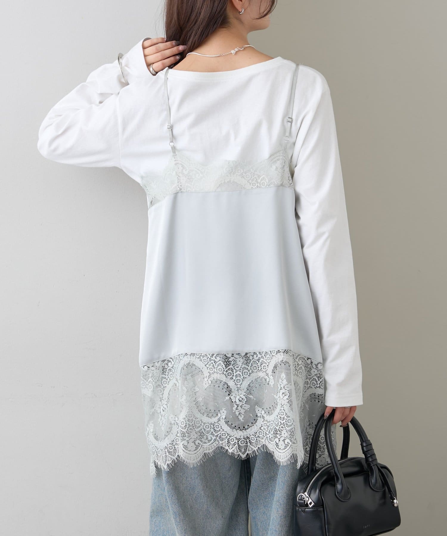 mystic(ミスティック) 【新色グレーが登場！】レースサテンキャミソール