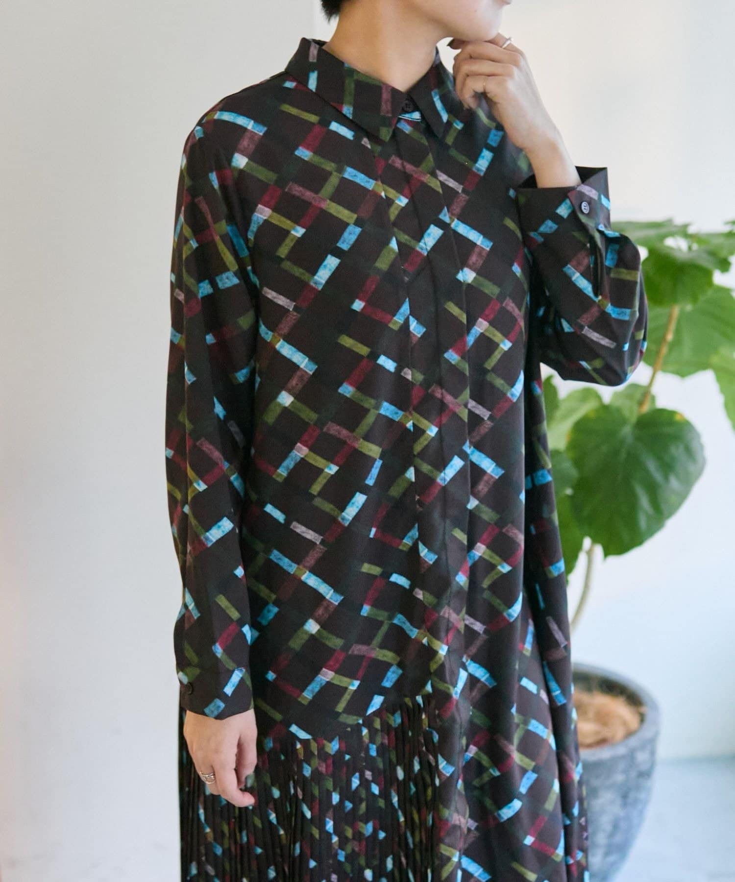 ear PAPILLONNER(イア パピヨネ) 《オケージョン/1枚で決まる/総柄》襟付きプリーツワンピース【SUM1 STYLE(スミスタイル)】