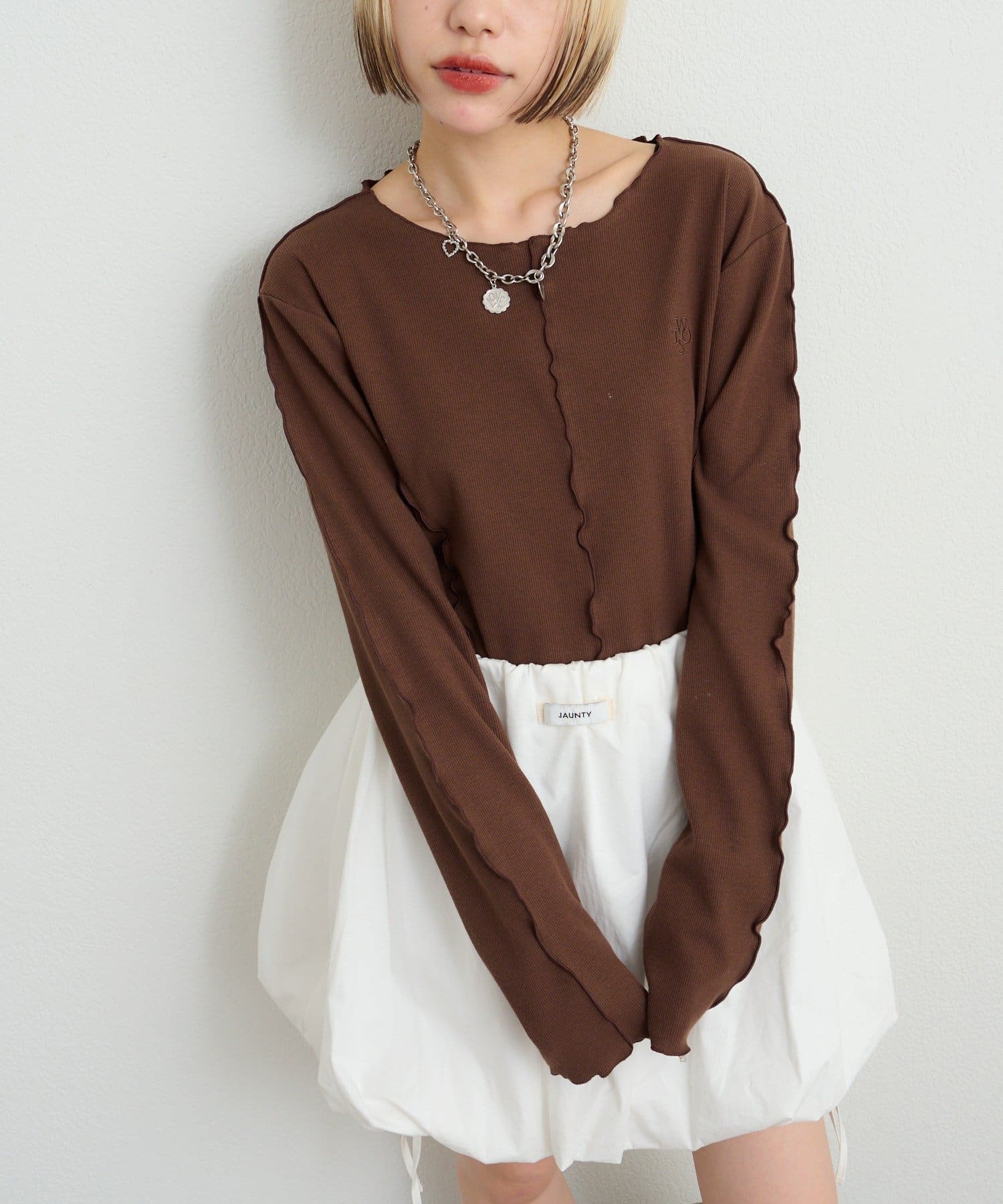 w closet(ダブルクローゼット) 刺繍メロウリブトップス