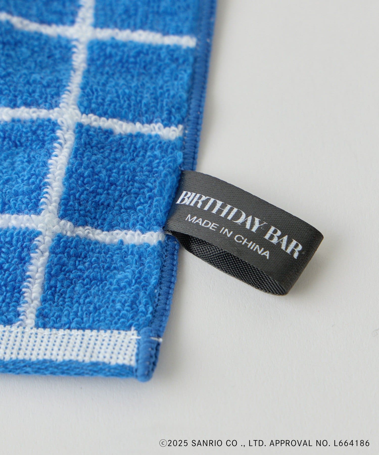 BIRTHDAY BAR(バースデイバー) 【Sanrio characters】刺繍チェックタオルハンカチ