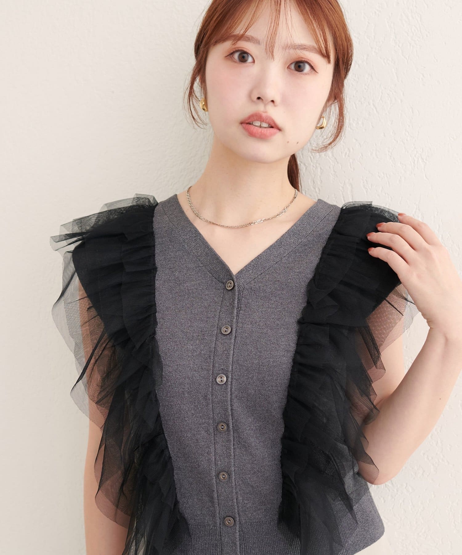 natural couture(ナチュラルクチュール) 【WEB限定】チュールフリルニットベスト