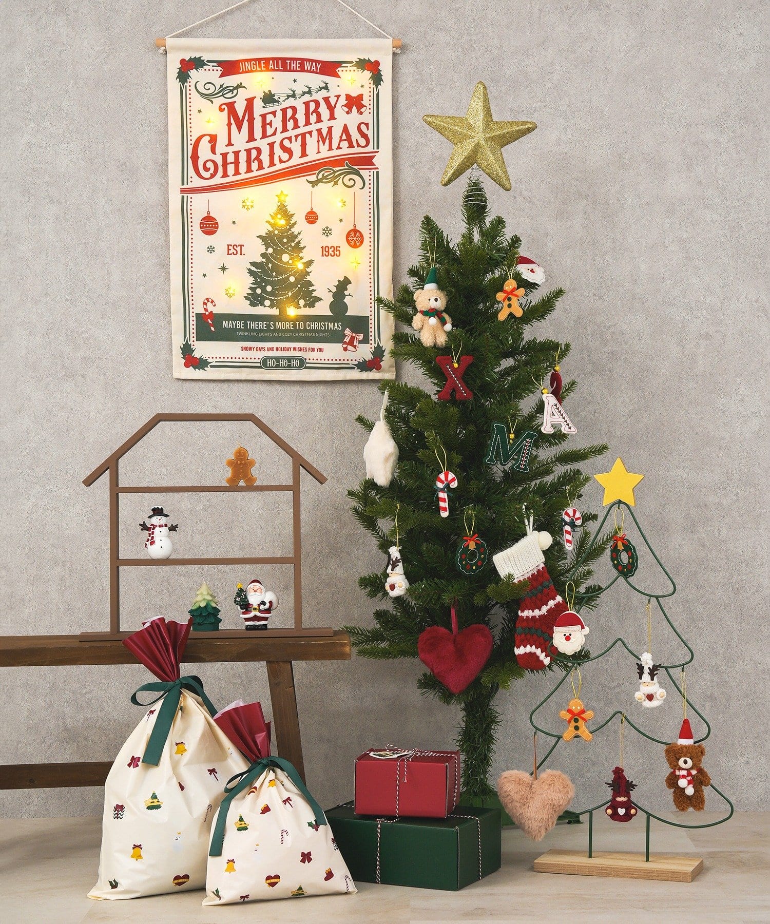 新品 3coins スリーコインズ クリスマス 光るタペストリー キラキラ 飾り 光るタペストリー／クリスマス | 3COINS(スリーコインズ)ライフ