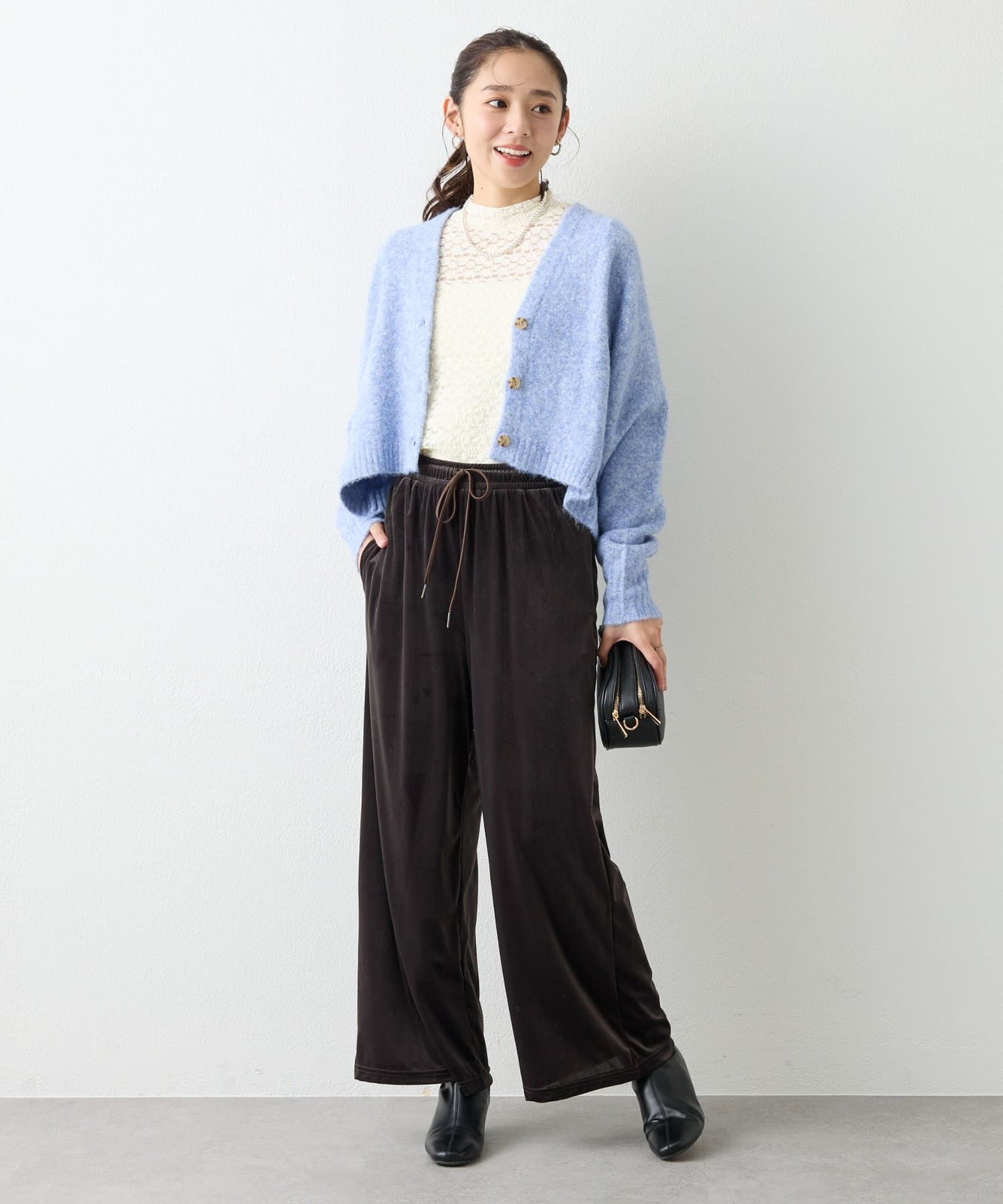 un dix cors(アンディコール) 《楽な履き心地》シアーベロアイージパンツ