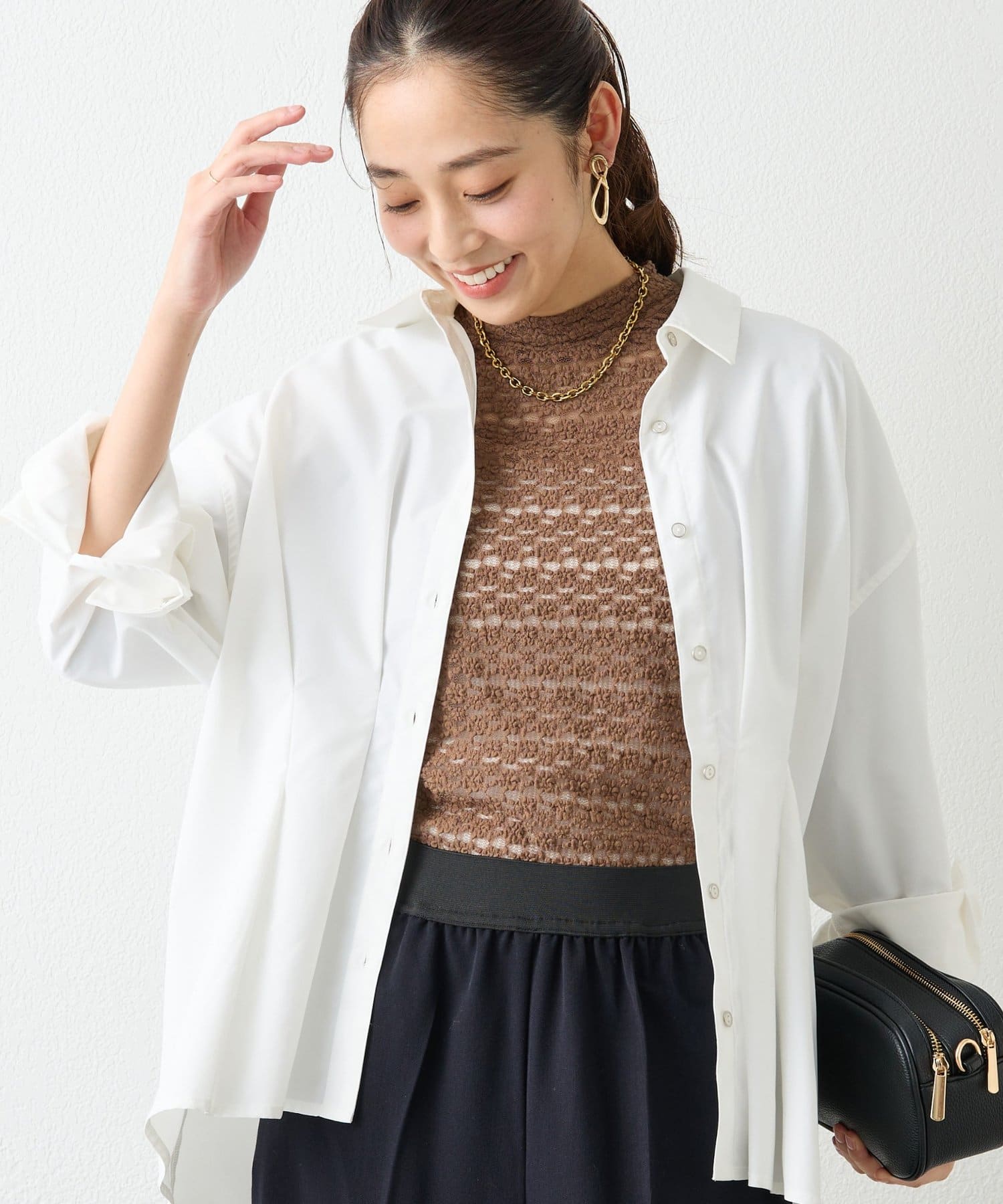 un dix cors(アンディコール) 《大人可愛い◎》ストレッチレースハイネックプルオーバー