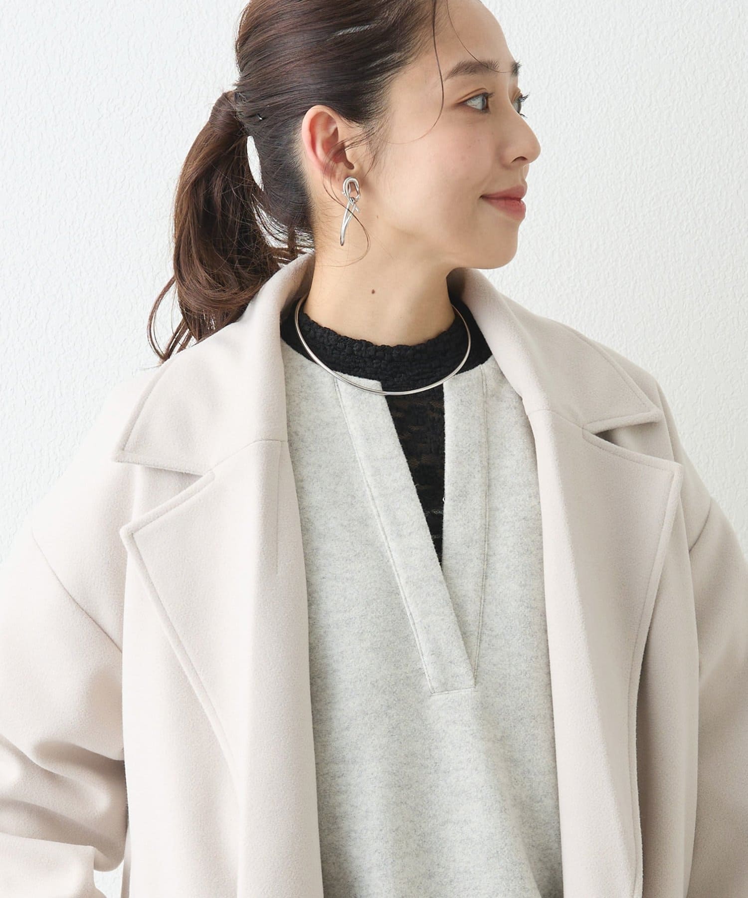 un dix cors(アンディコール) 《大人可愛い◎》ストレッチレースハイネックプルオーバー