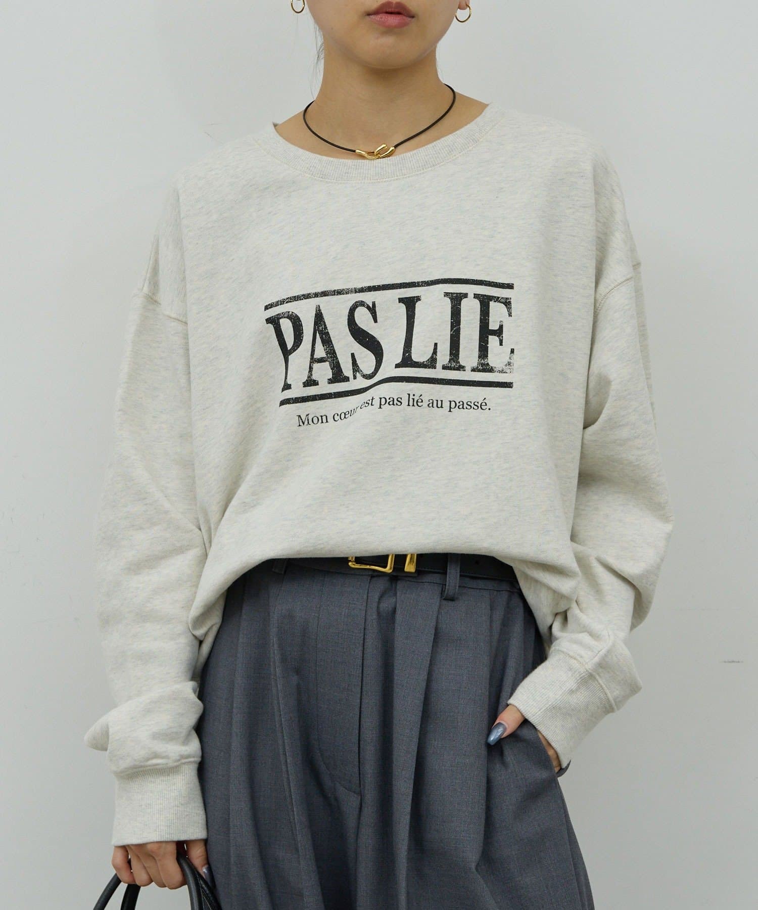 GALLARDAGALANTE(ガリャルダガランテ) PASLIEロゴスウェット