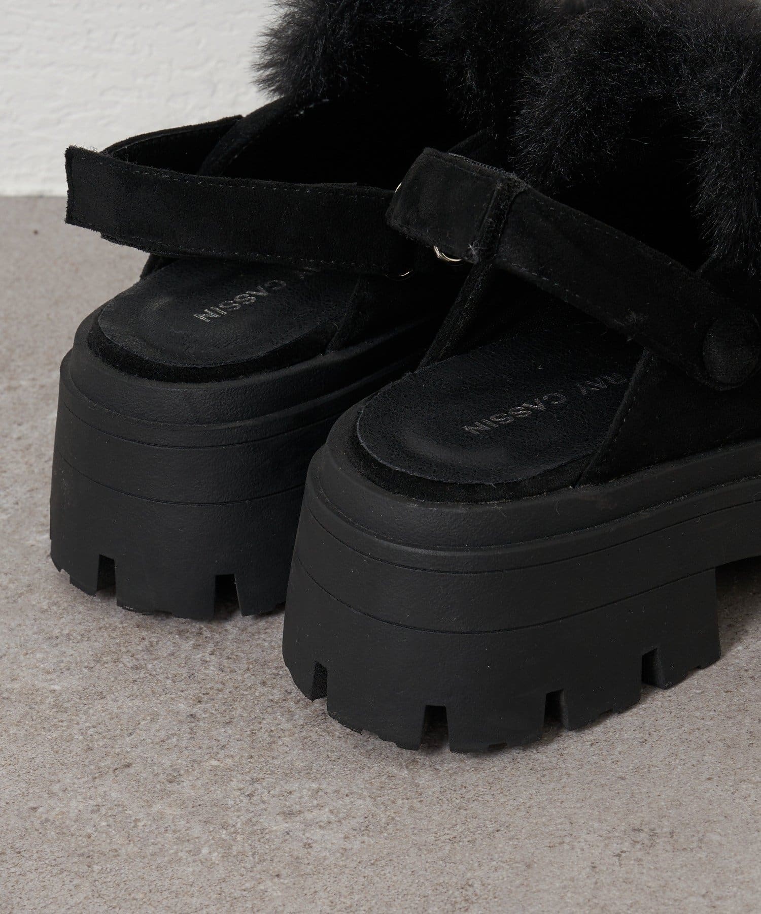 RAY CASSIN(レイカズン) ムートンスリッポン