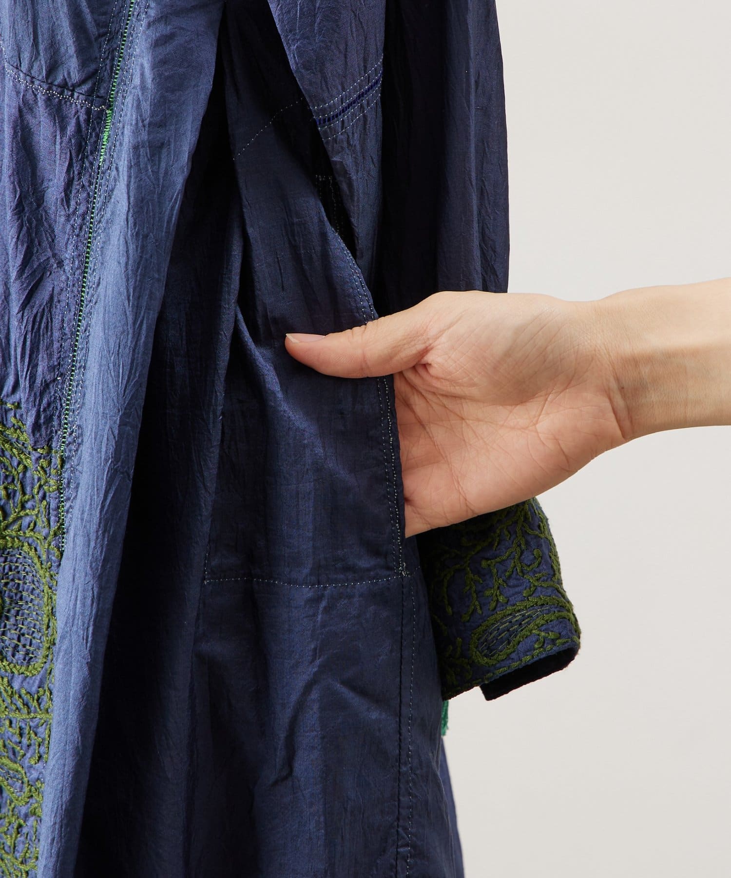 BEARDSLEY(ビアズリー) 《INJIRI》シルクワンピース