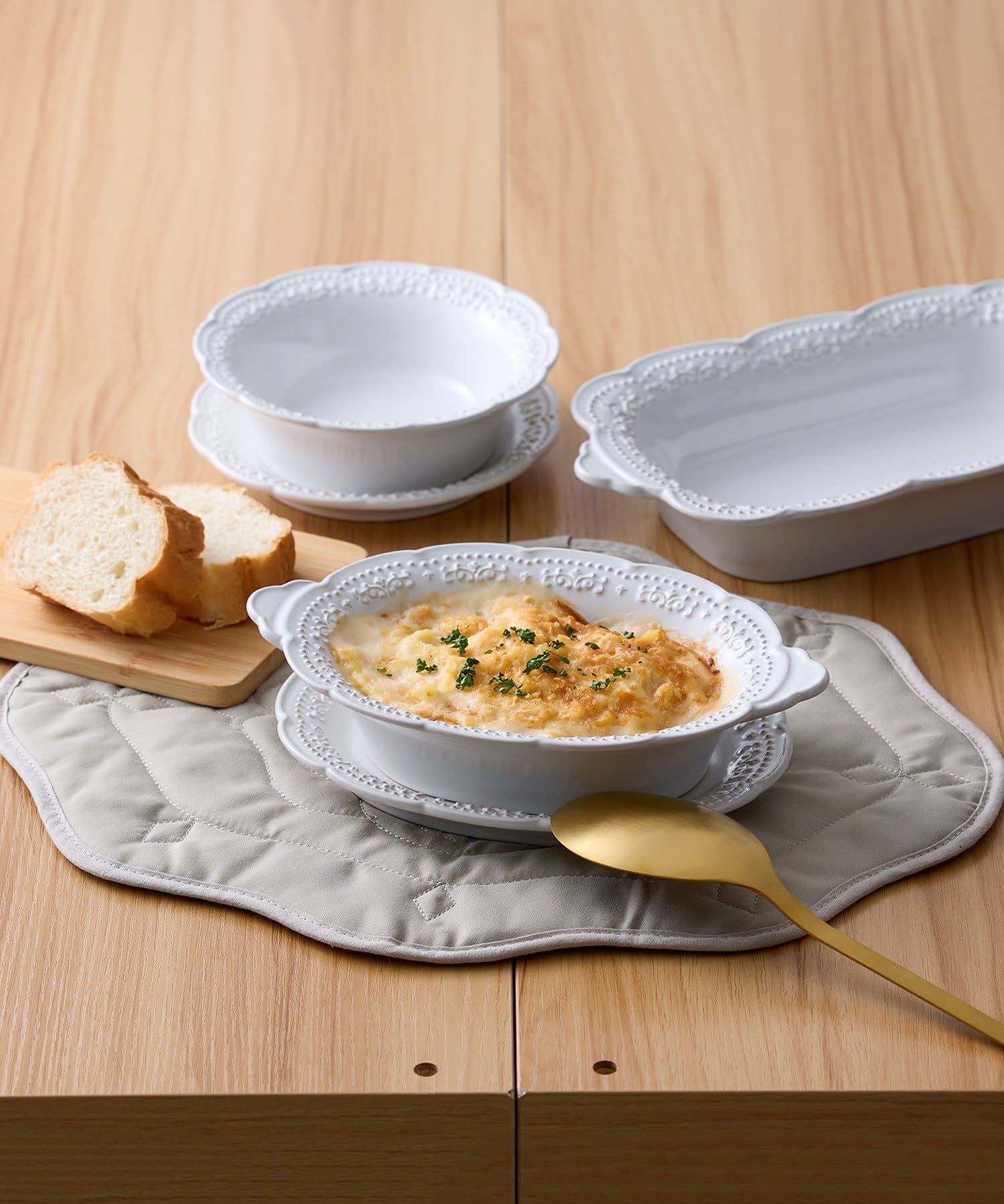 3COINS(スリーコインズ) スクエアグラタン皿：650ml