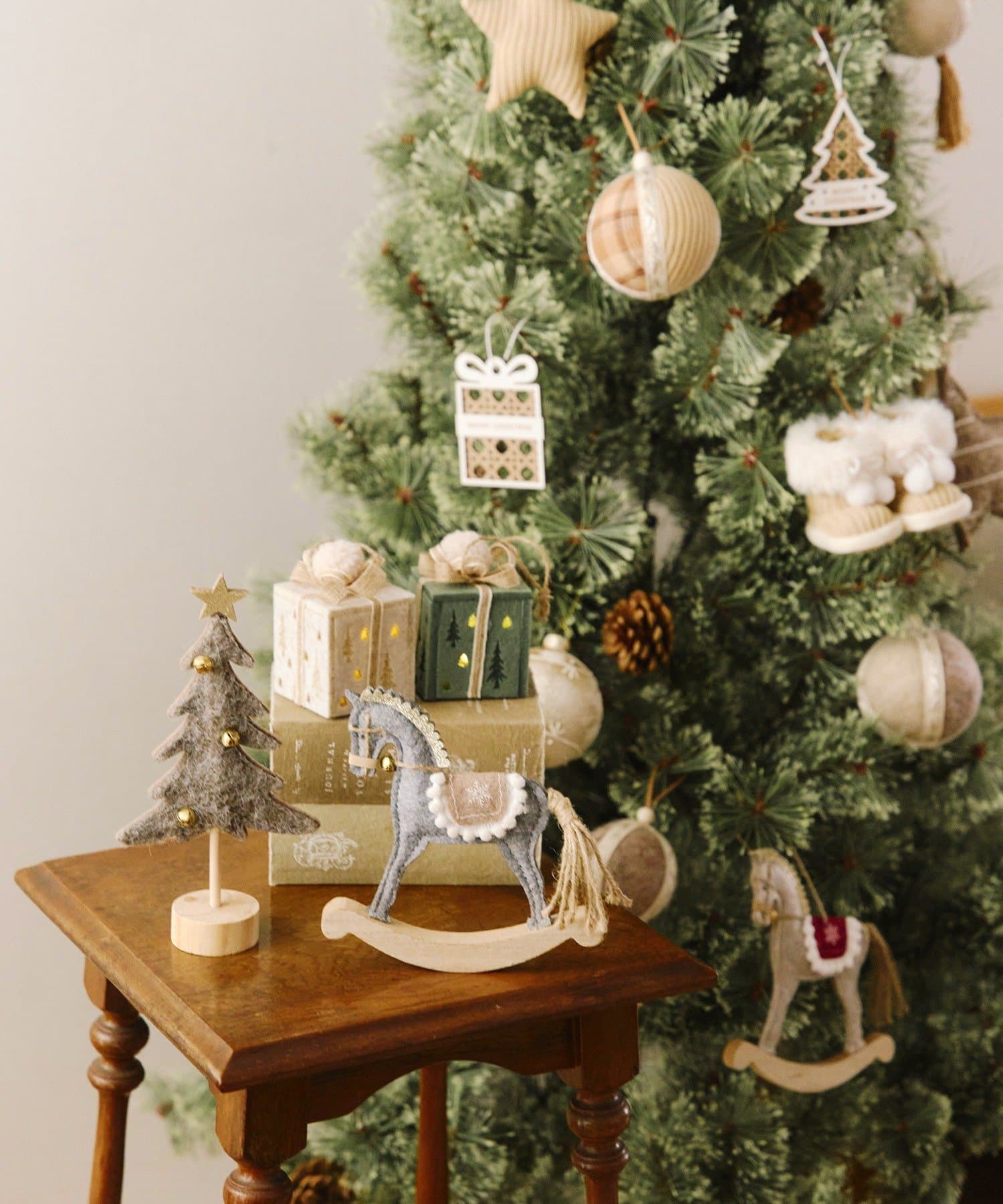 ●5001ジョージジェンセン/2009クリスマス オーナメント ロッキングホース フェルトロッキングホースオーナメント／ナチュラルクリスマス