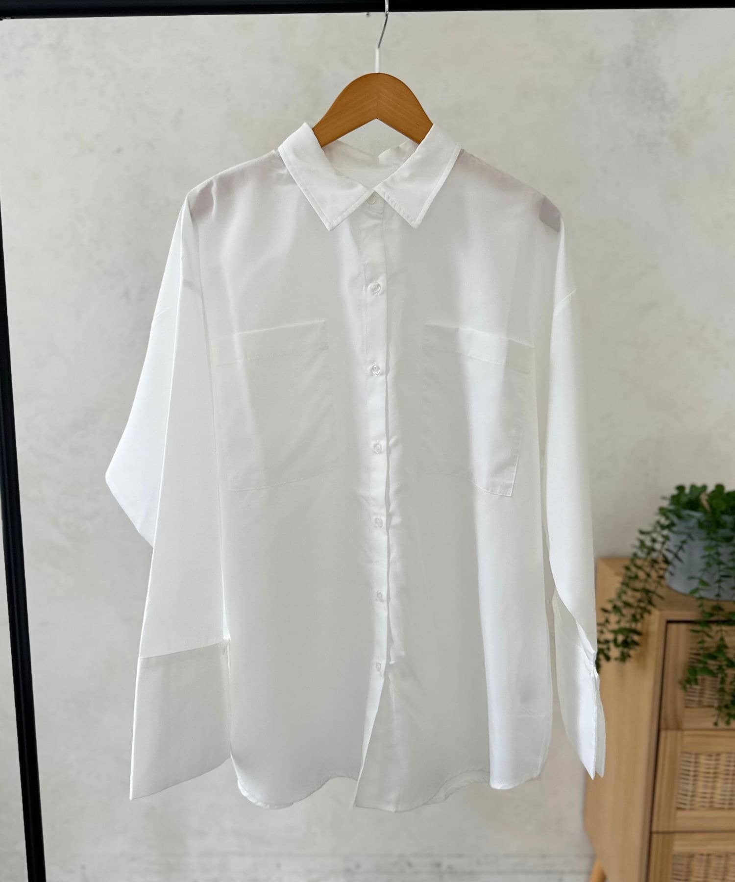 LOCUST(ローカスト) 【着回し力抜群】ブロード＆ストライプビッグカフスオーバーサイズシャツ