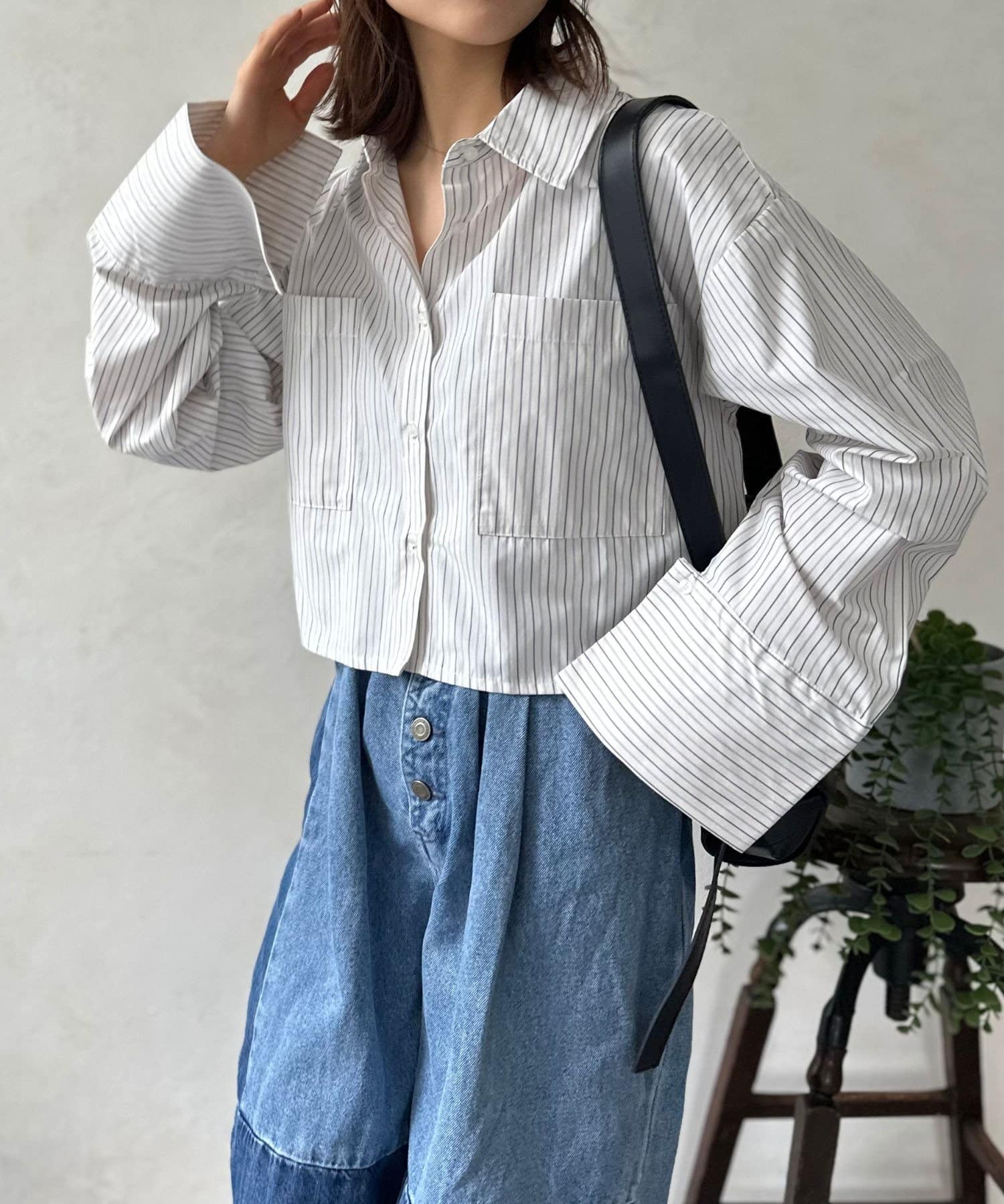 LOCUST(ローカスト) 【着回し力抜群◎】ブロード＆ストライプビッグカフスショートシャツ