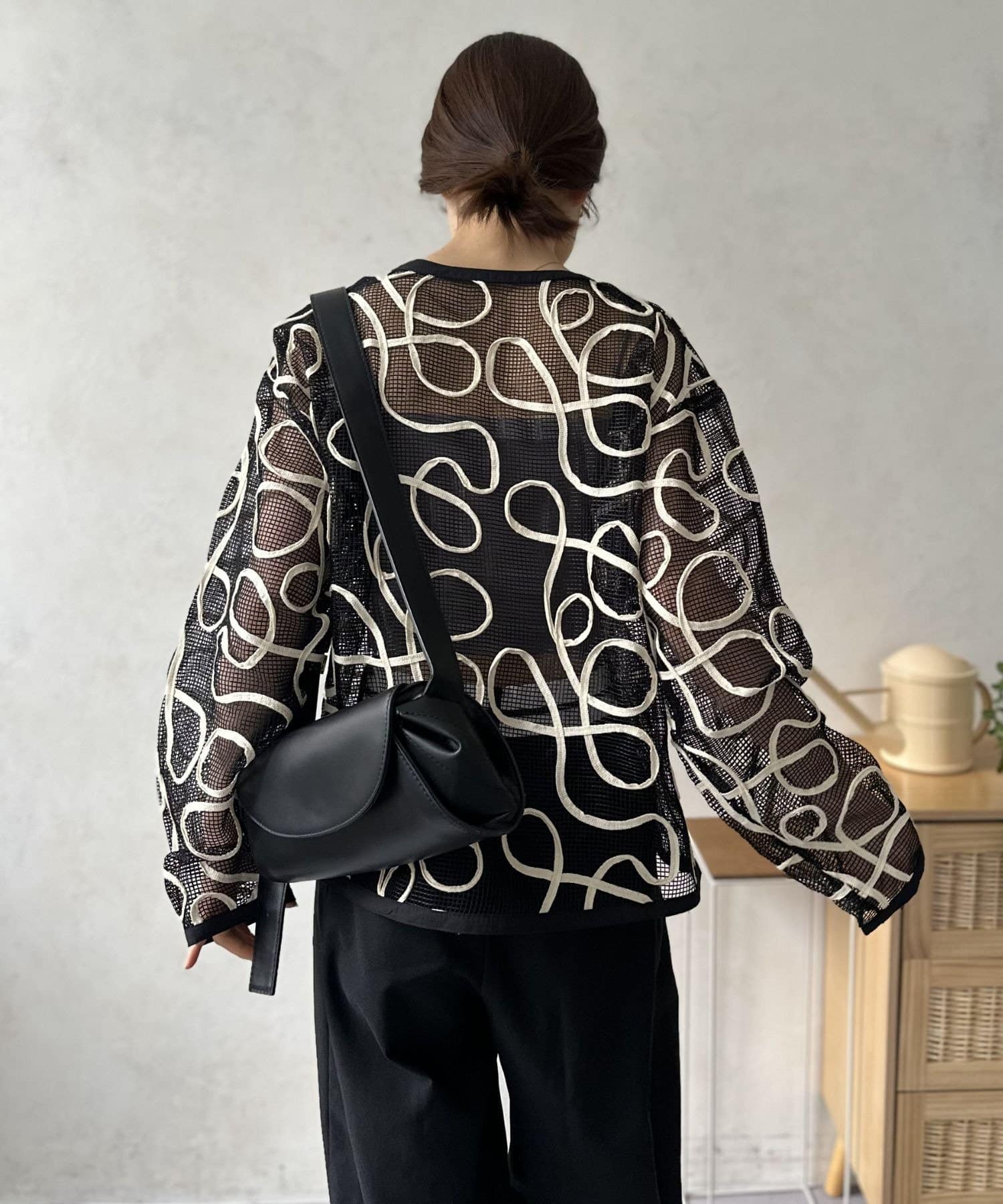 LOCUST(ローカスト) 【オケージョンにも】コード刺繍メッシュカーディガン