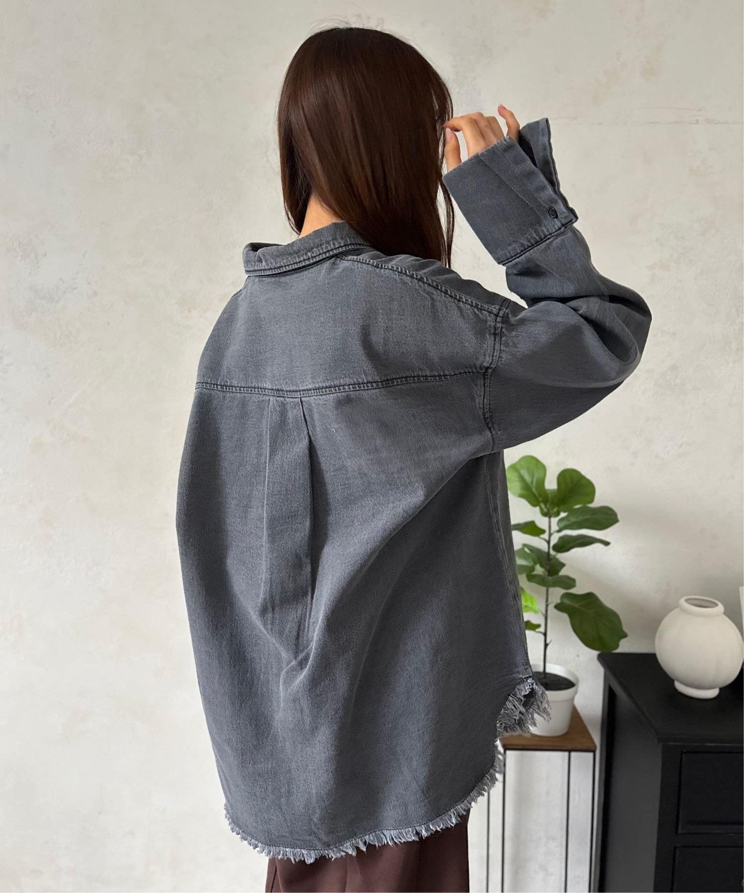 LOCUST(ローカスト) ライトオンスデニムビッグカフスシャツ