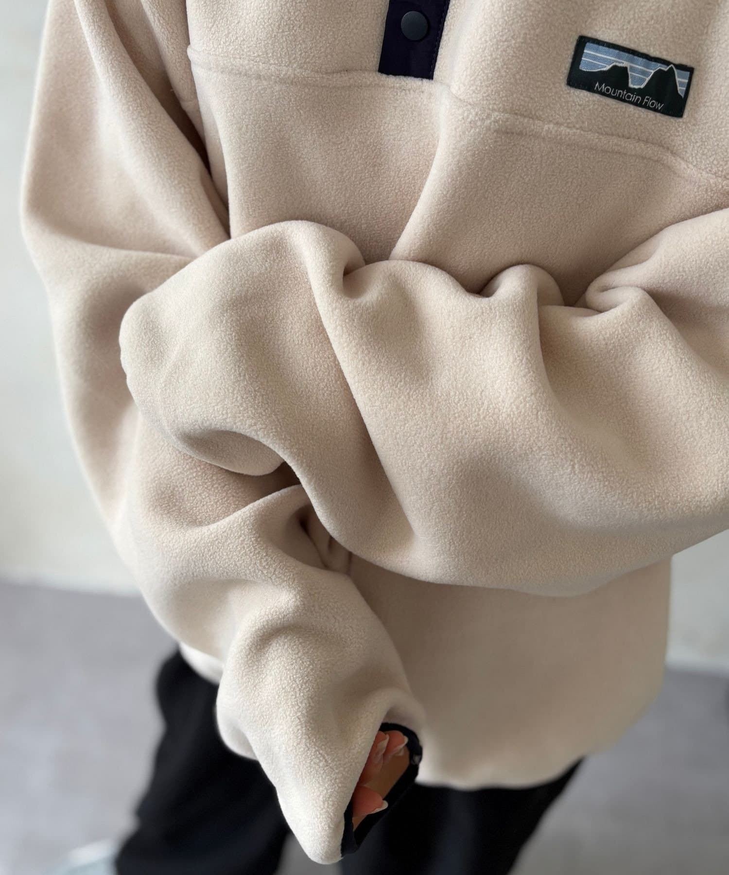 LOCUST(ローカスト) 【楽ちんオシャレ・体型カバー】フリースパーカー