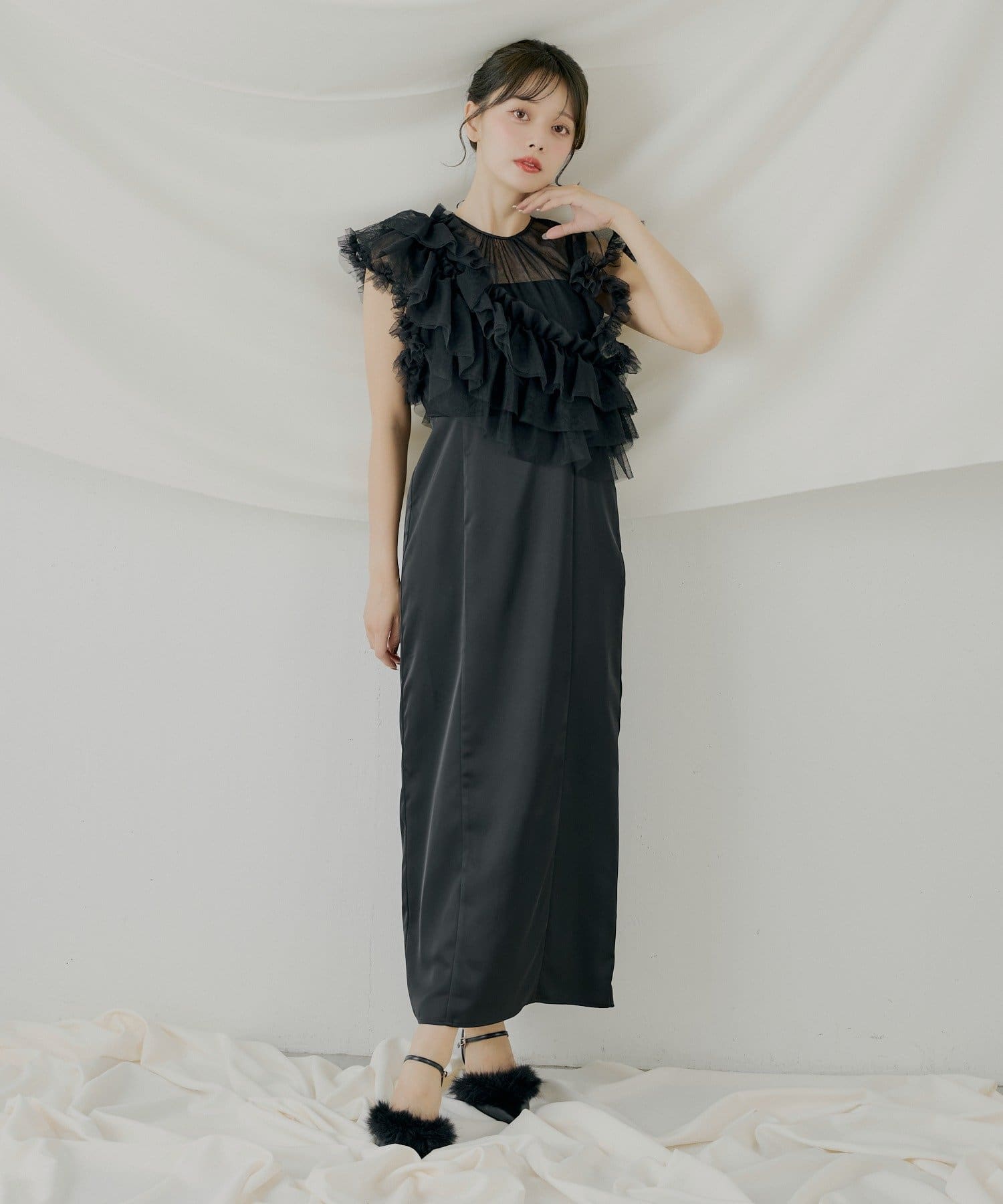 Chico(チコ) 【10/23(木)0時販売】アシメフリルトップス+キャミワンピース【SALON by Chico】