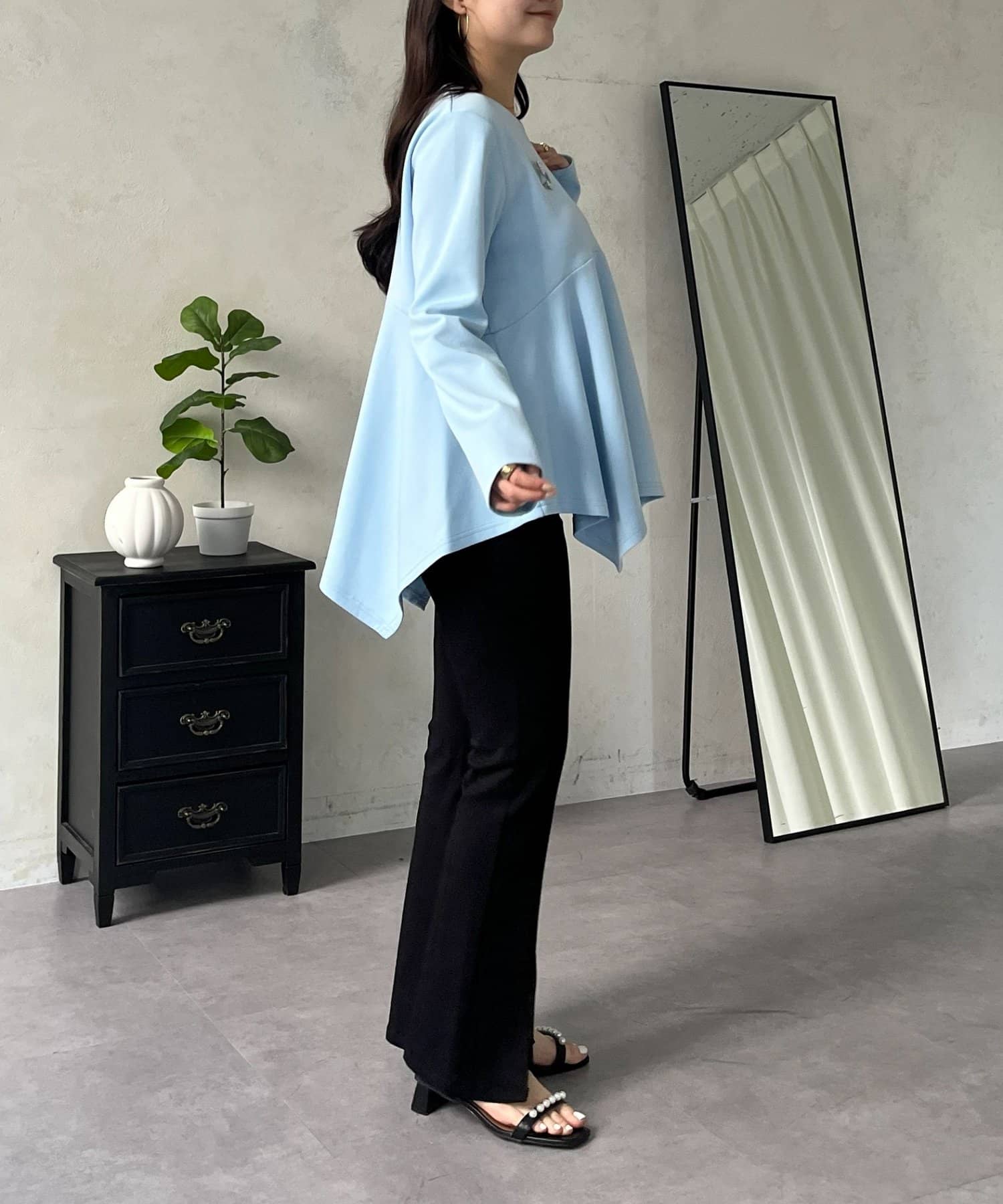 prose verse(プロズヴェール) イレギュラーヘムカーブペプラムロンT