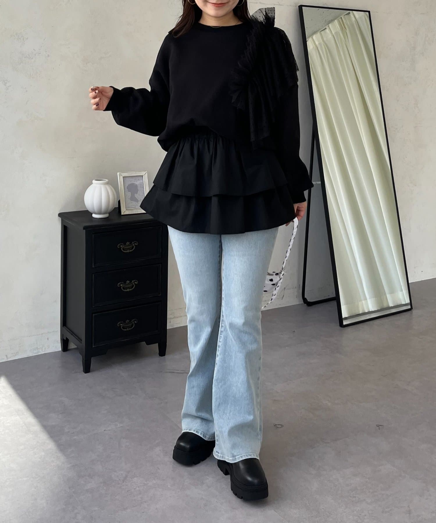 prose verse(プロズヴェール) ボリュームドットチュールショルダーフリルスウェット