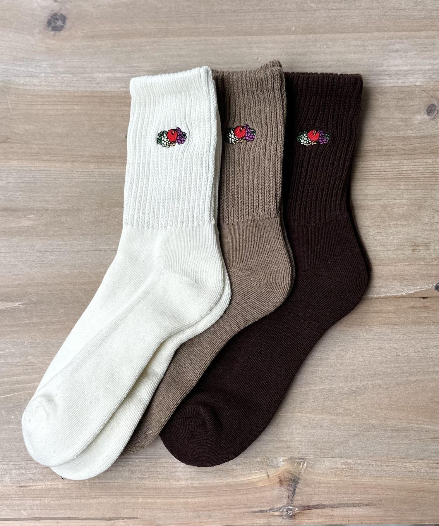 LOCUST(ローカスト) 【FRUIT OF THE LOOM】ワンポイント刺繍3Pソックス①