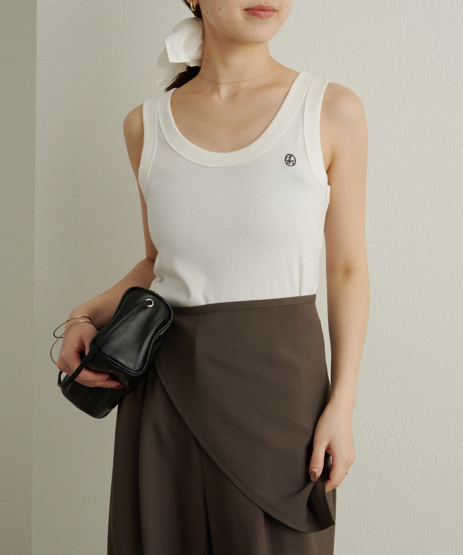 『本日5/6限定価格』刺繍入りタンクトップ 本日5/6限定価格』刺繍入りタンクトップ 本日5/6限定価格』刺繍