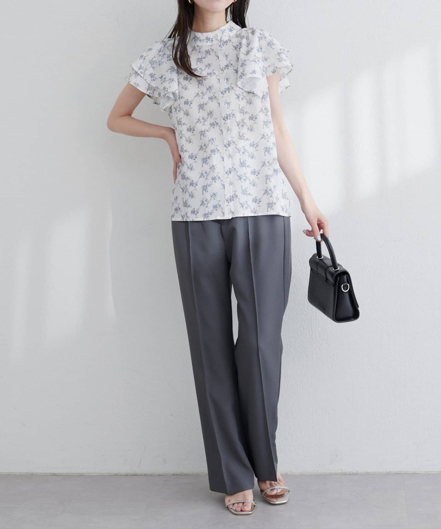 NICE CLAUP / OLIVE des OLIVE OUTLET(ナイスクラップ  / オリーブ デ オリーブ アウトレット) 【natural couture】ラッフルフリルフロントアシメブラウス