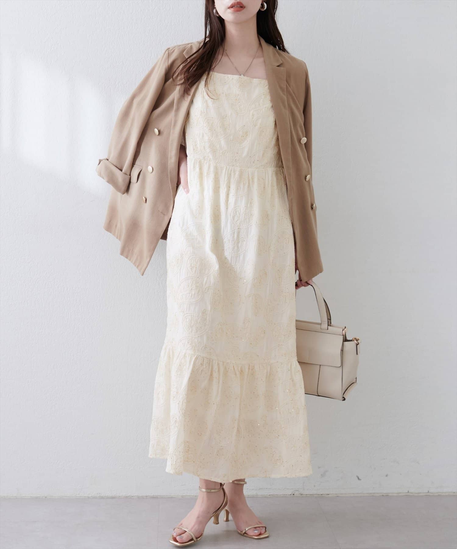 NICE CLAUP / OLIVE des OLIVE OUTLET(ナイスクラップ  / オリーブ デ オリーブ アウトレット) 【natural couture】スパンコール刺しゅうノースリワンピース