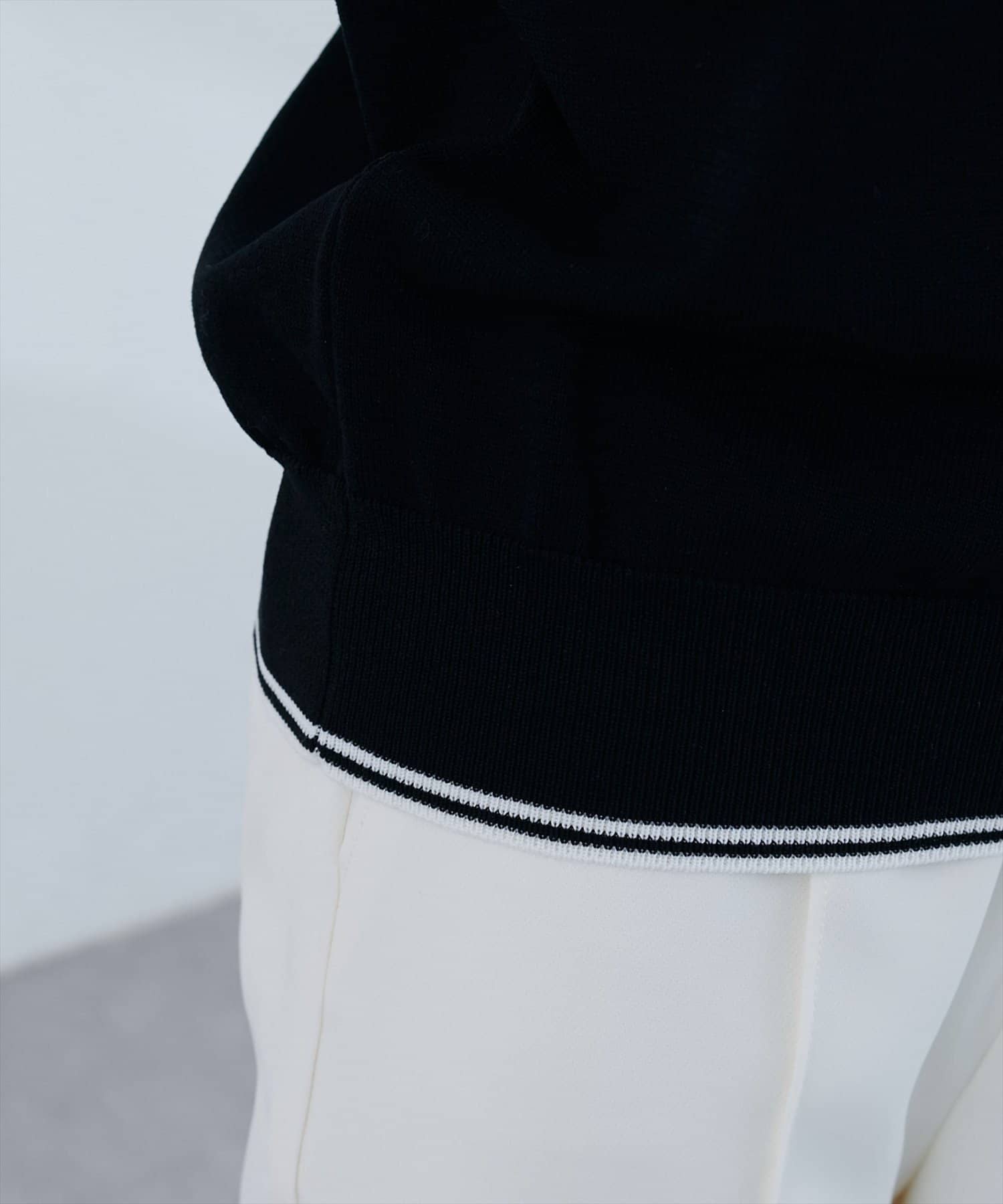 NICE CLAUP / OLIVE des OLIVE OUTLET(ナイスクラップ  / オリーブ デ オリーブ アウトレット) 【natural couture】衿付き配色ライン入りニット