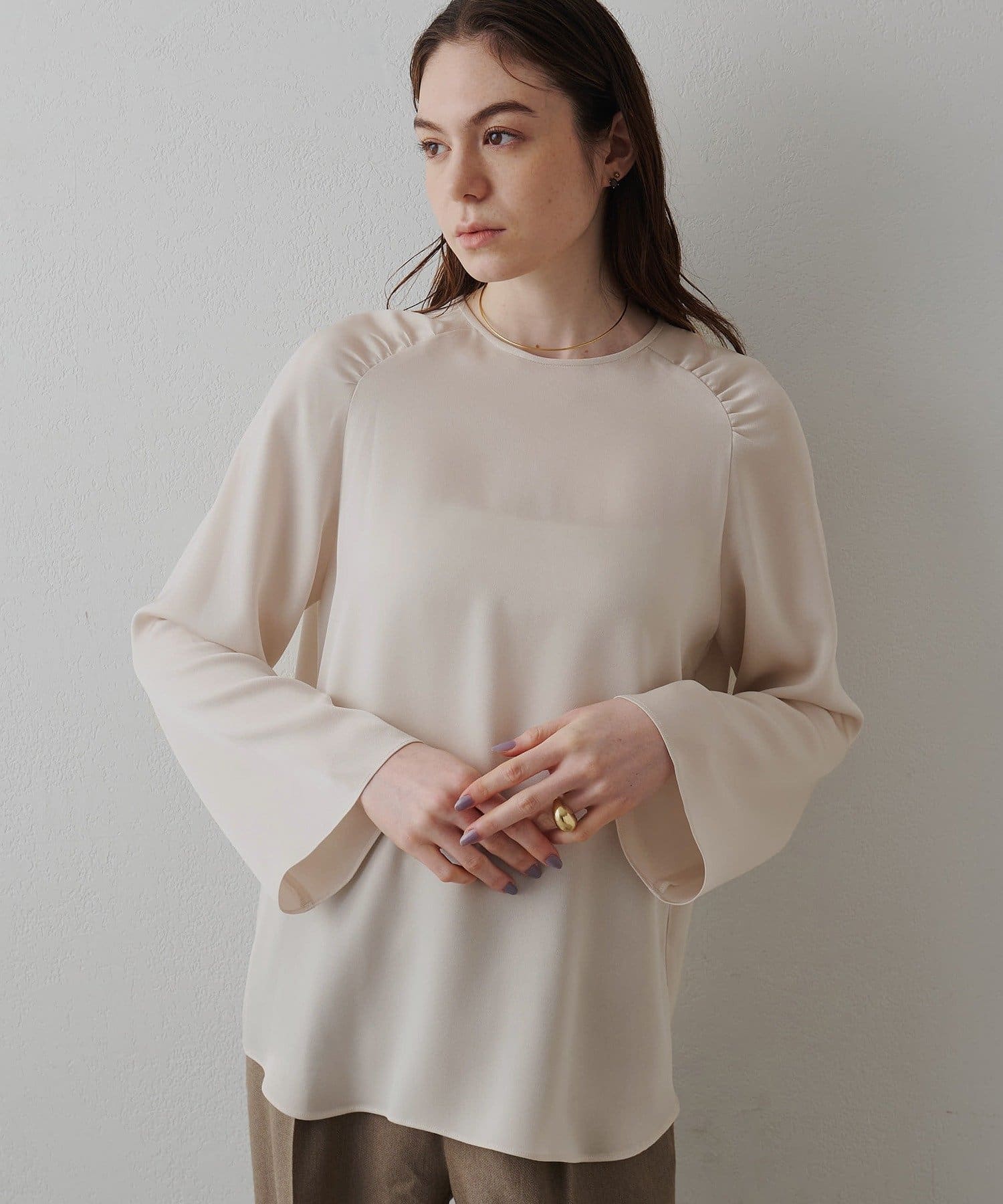 Drawing Numbers(ドローイングナンバーズ) バックジョーゼットサテンブラウス