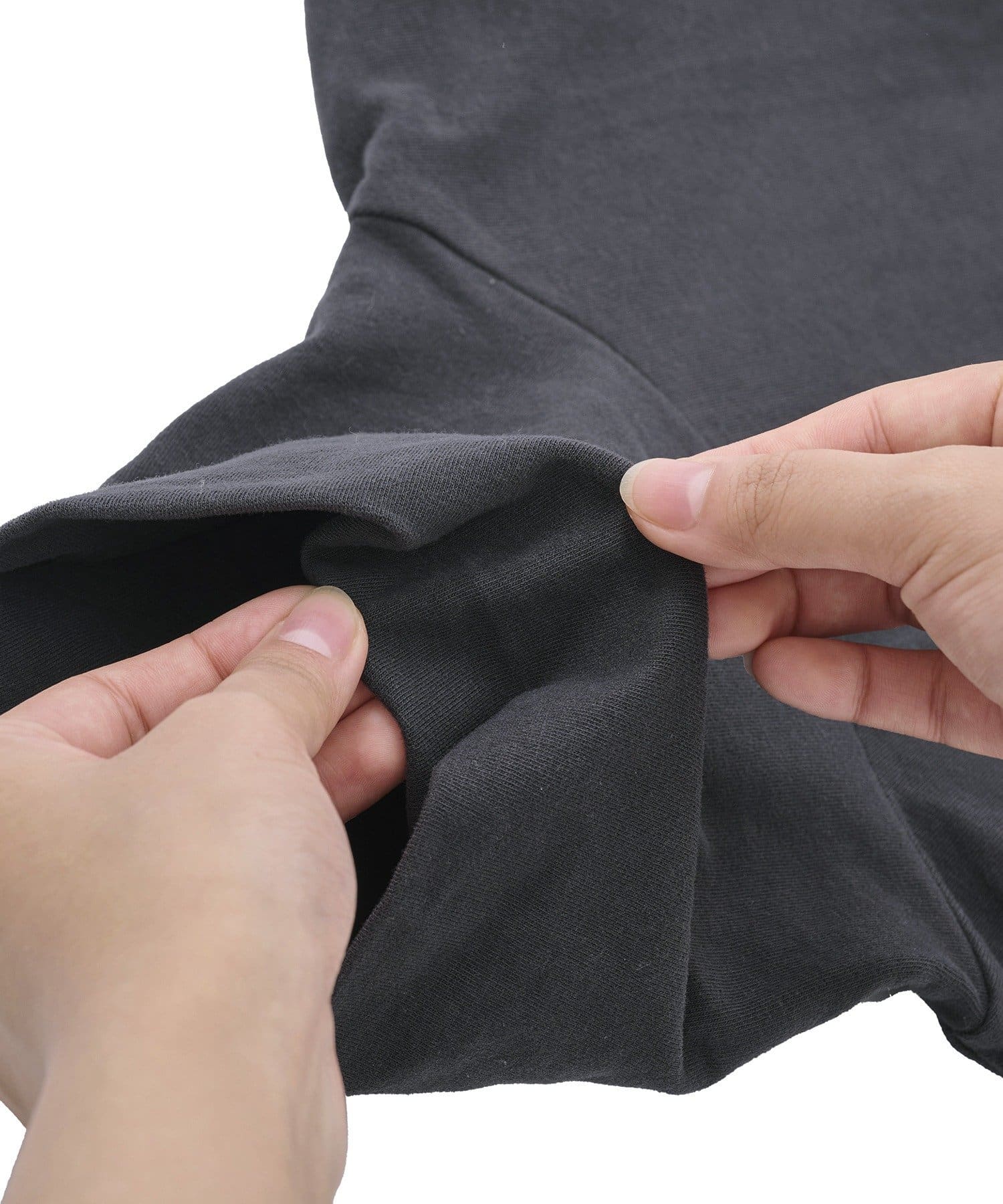 3COINS(スリーコインズ) 綿混あったかUネック8分袖インナー／hemle