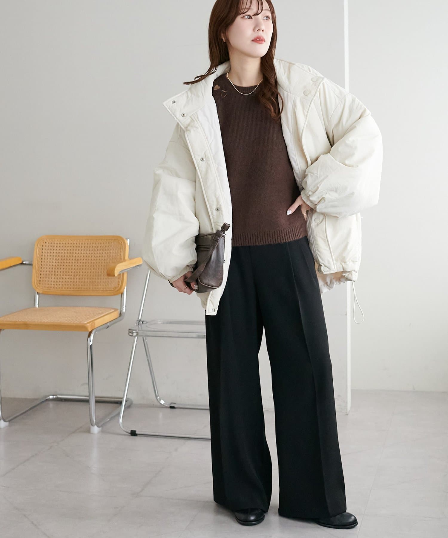 DISCOAT(ディスコート) 【WEB限定】首元ハート刺繍ニット