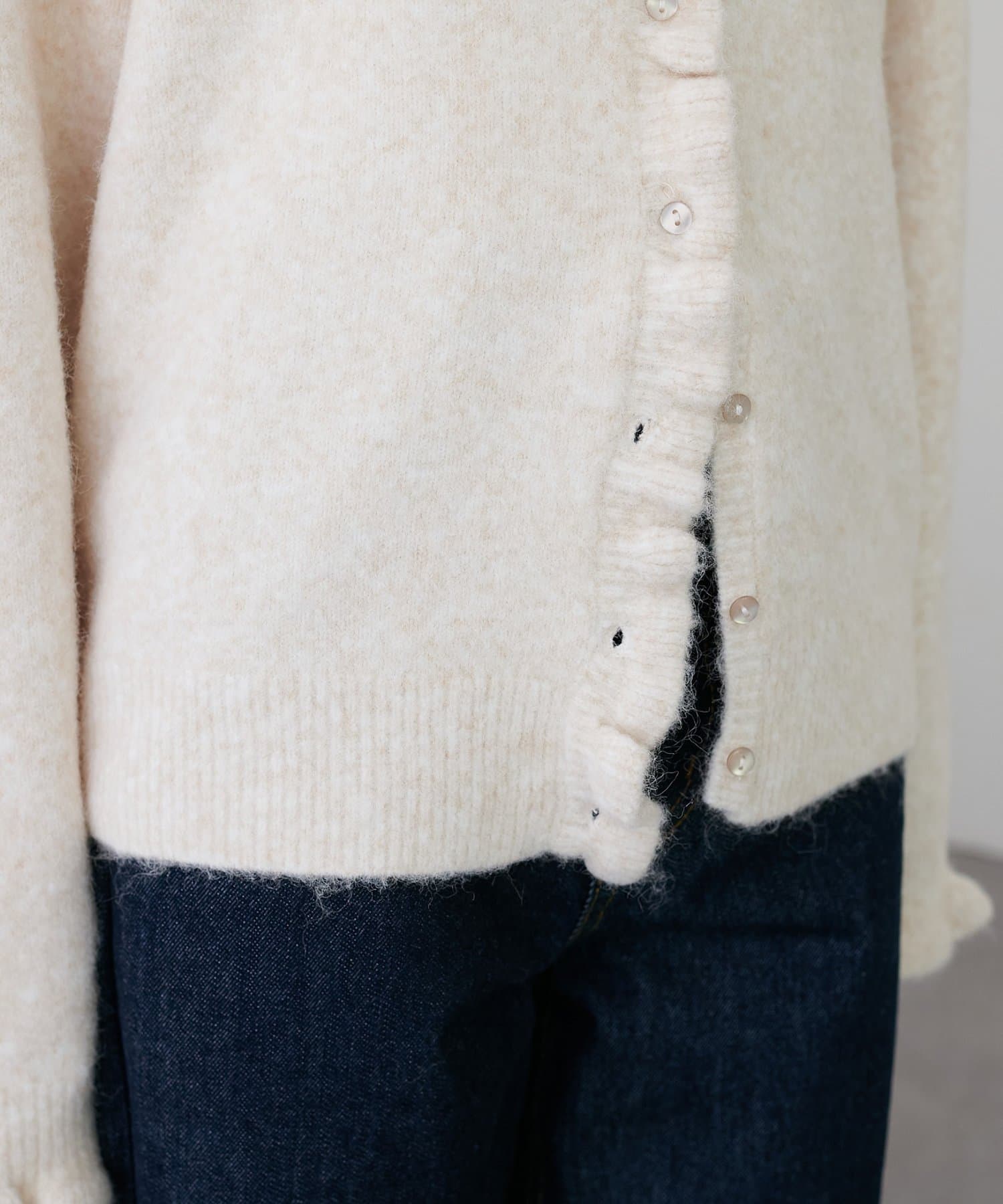 DISCOAT(ディスコート) 【WEB限定】フリル使いニット