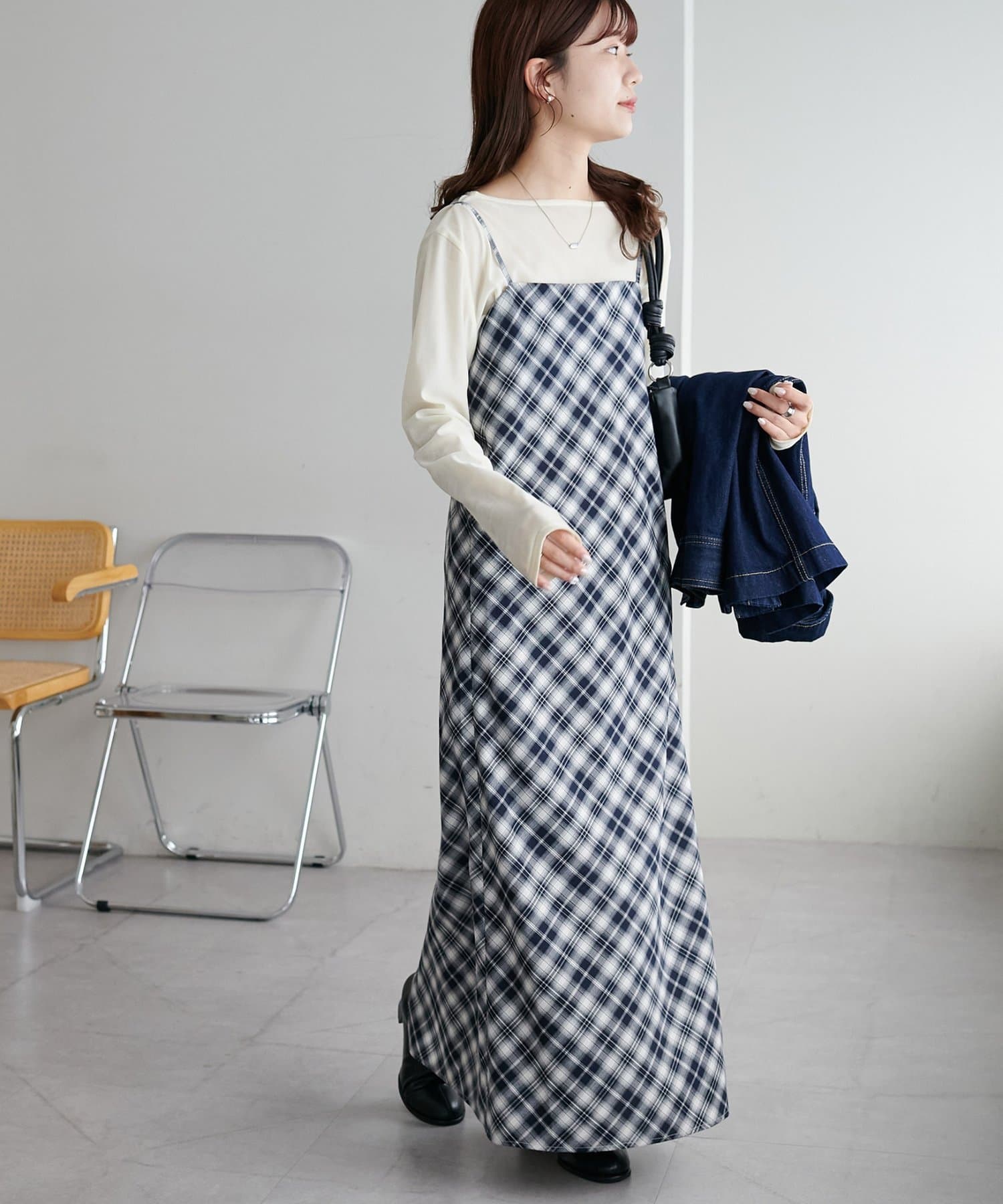 DISCOAT(ディスコート) 【チェック柄が映える!/着回し万能/WEB限定】オンブレチェックキャミワンピース