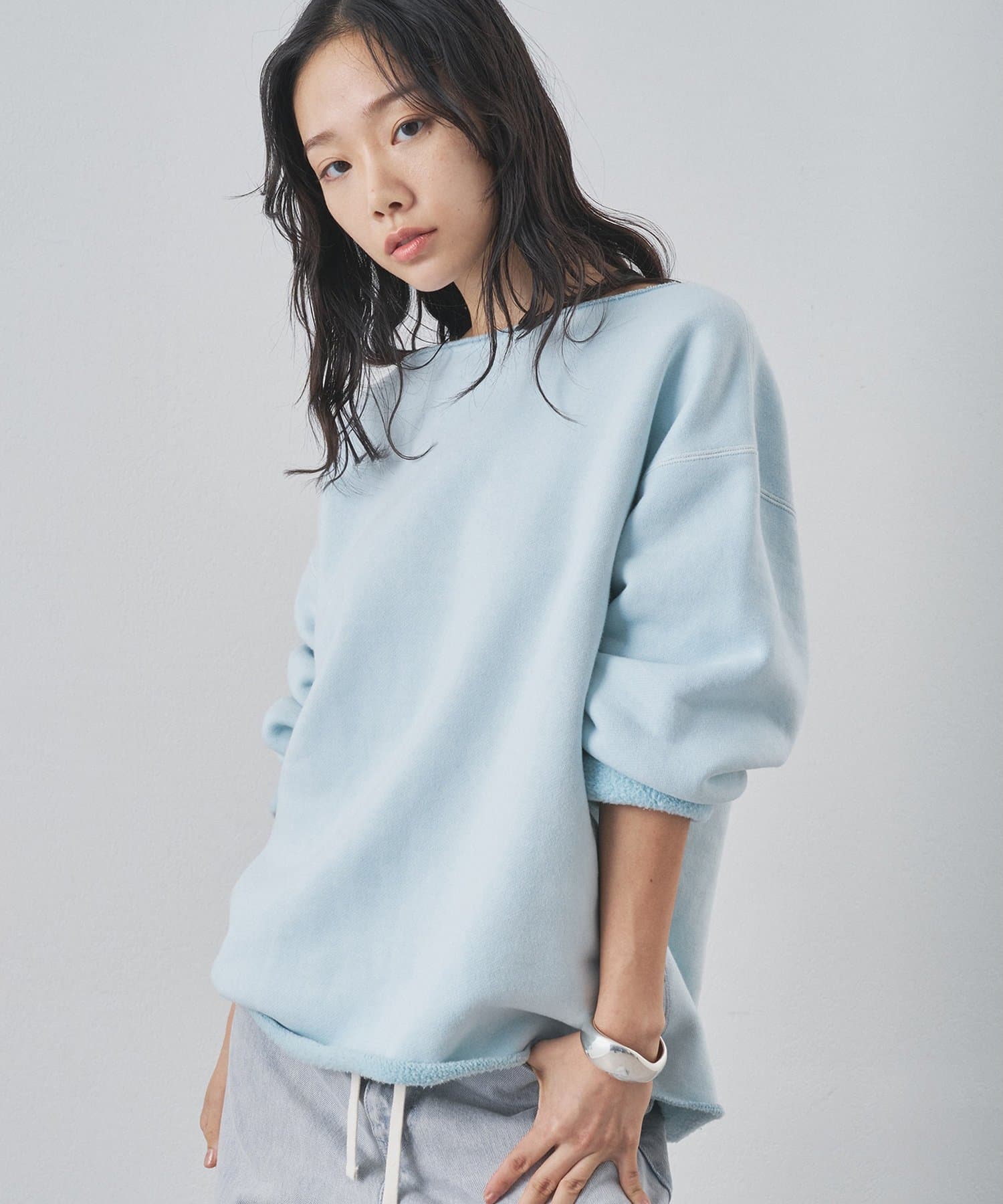 Whim Gazette(ウィム ガゼット) 【インフルエンサーコラボ】ピグメントスウェットプルオーバー