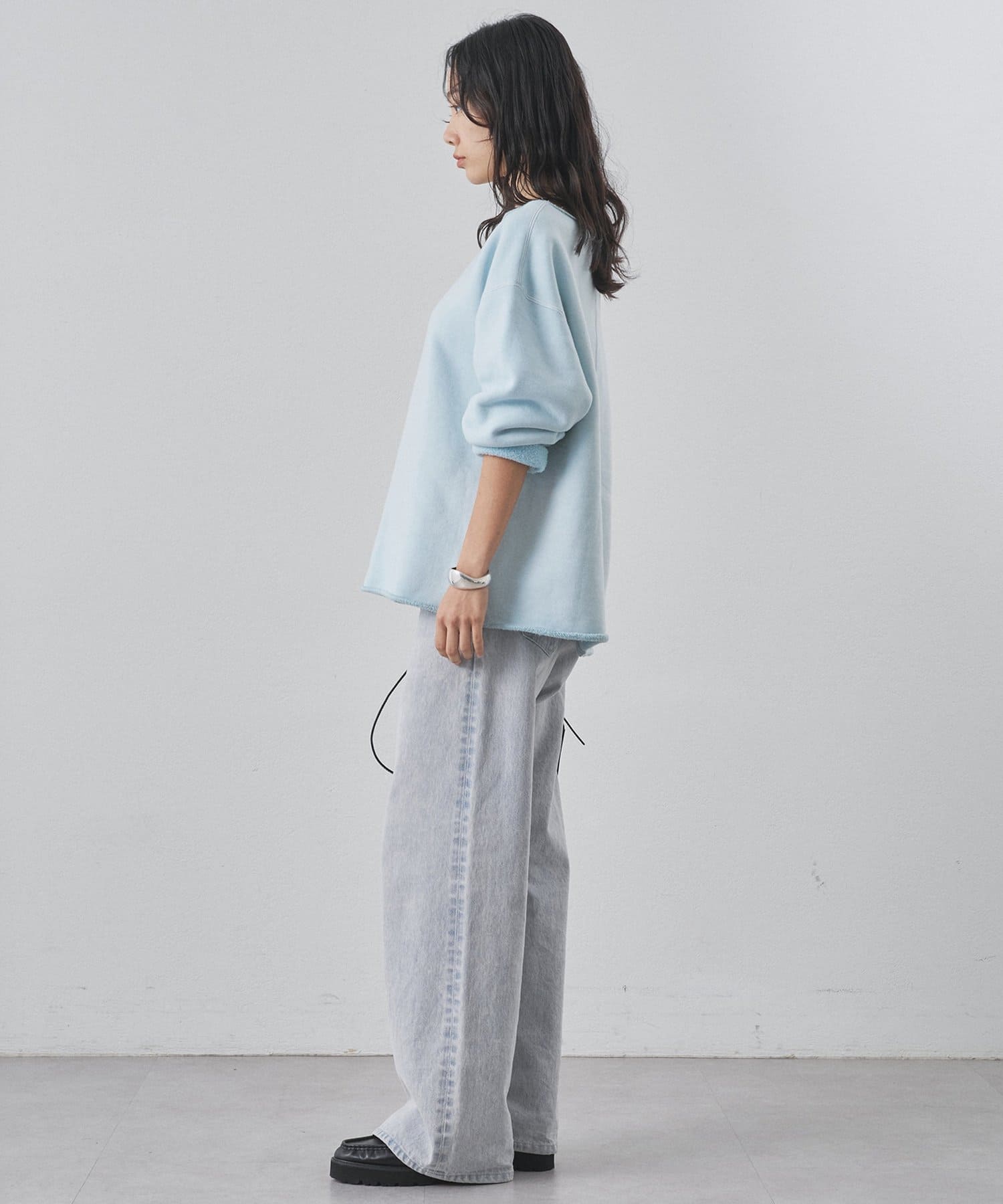 Whim Gazette(ウィム ガゼット) 【インフルエンサーコラボ】ピグメントスウェットプルオーバー