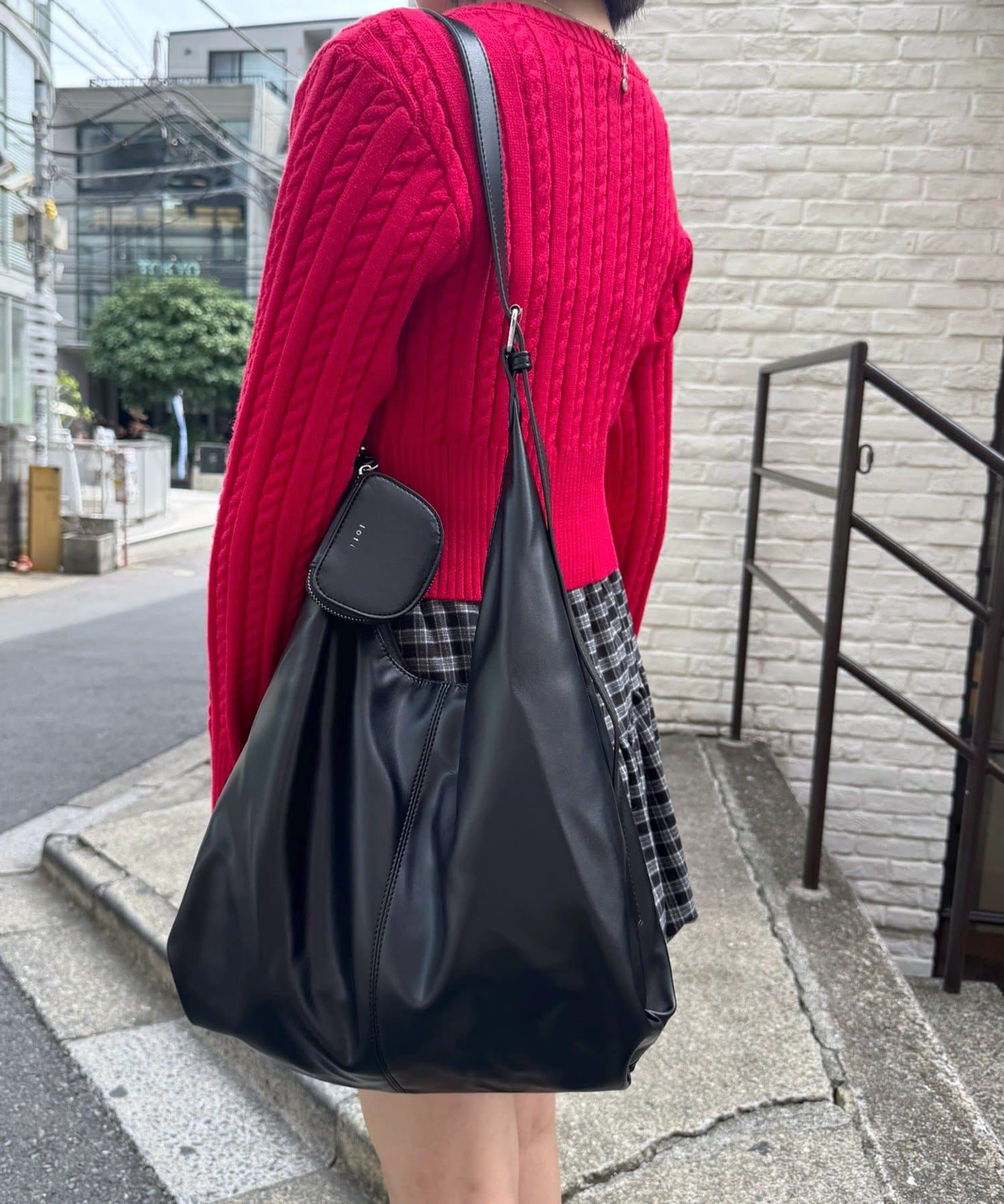 mline(エムライン) [mline]loti ポーチ付き ホーボートート