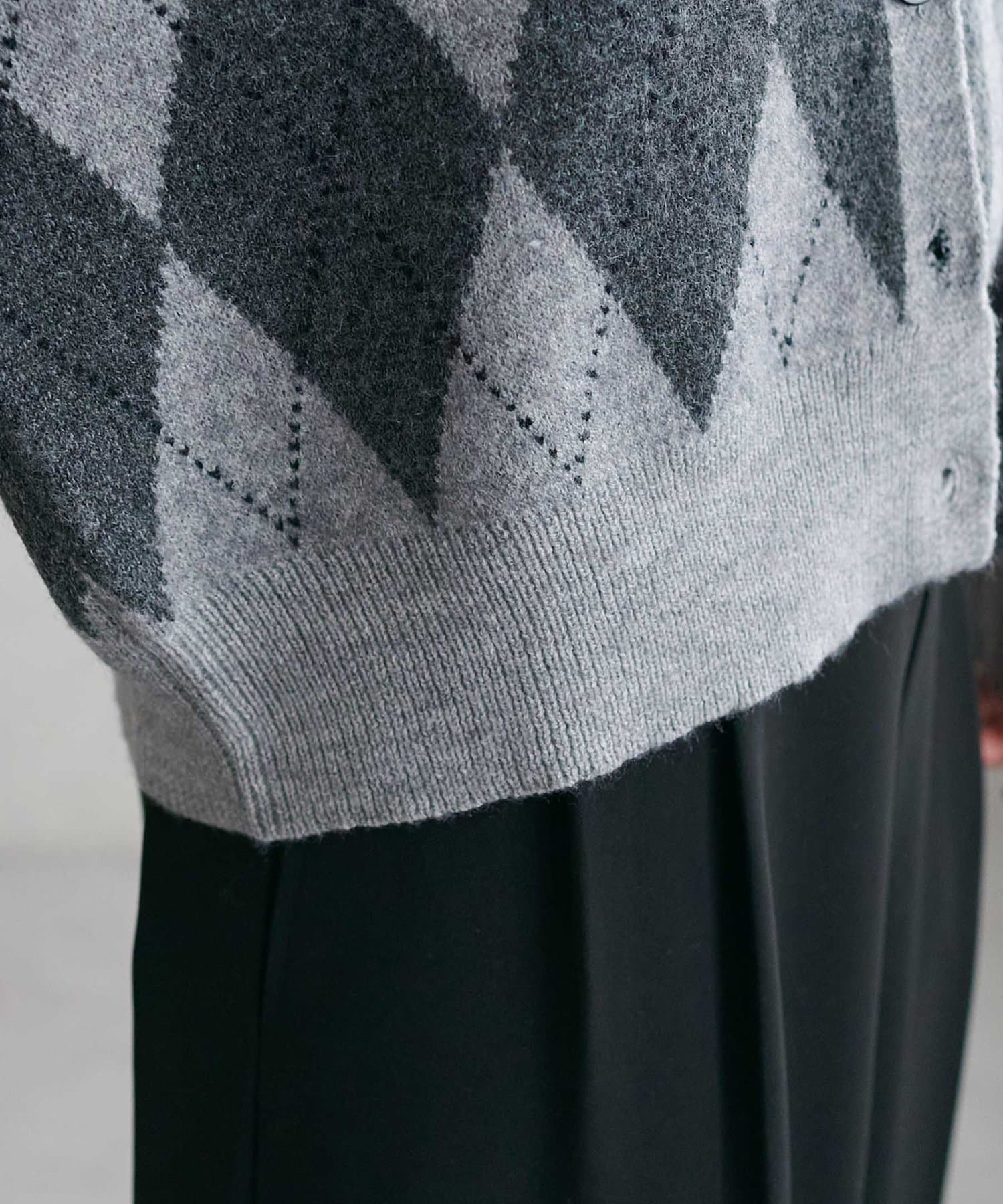 DISCOAT(ディスコート) アーガイル柄クルーカーディガン