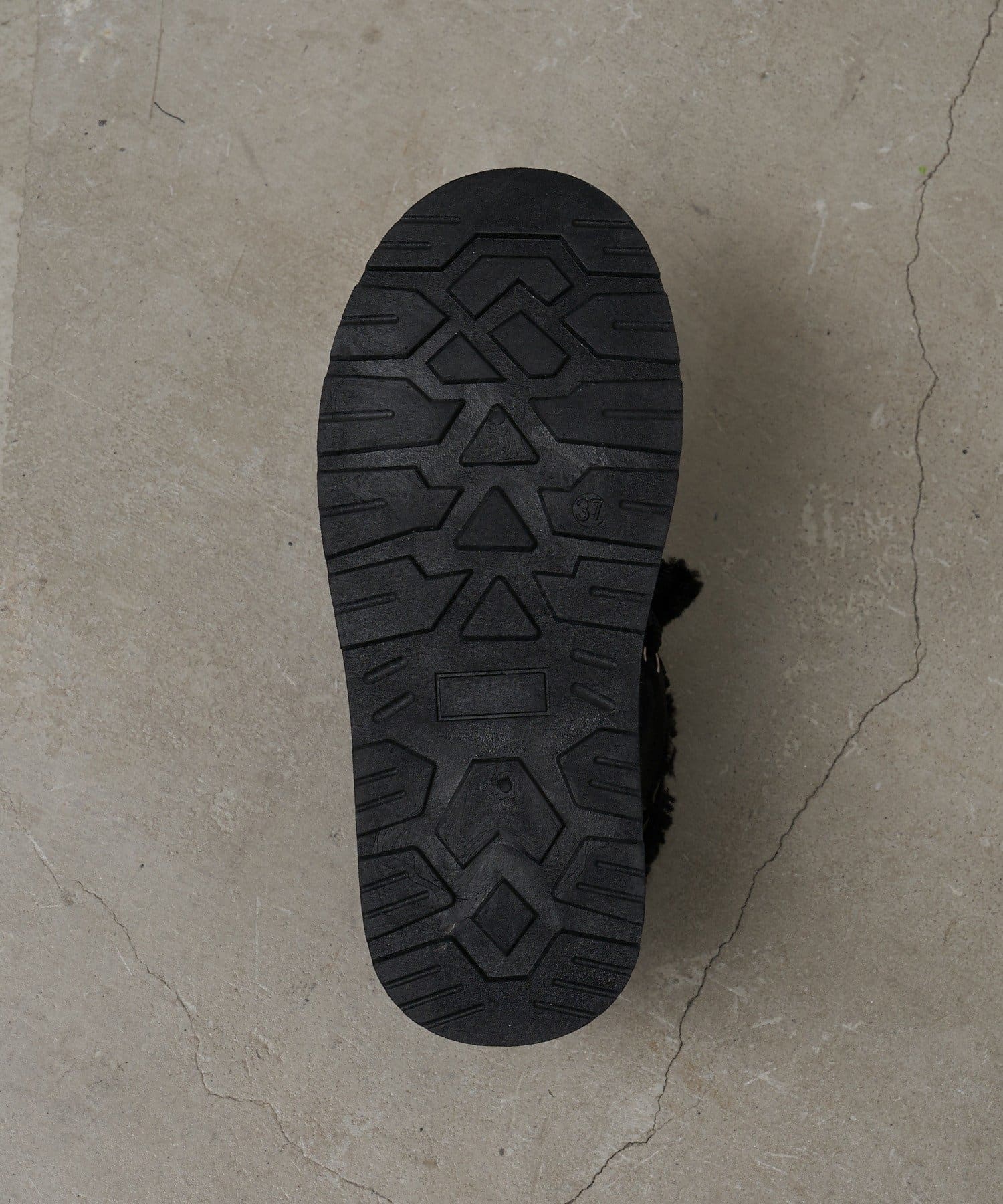 RAY CASSIN(レイカズン) 厚底ボアワラビー