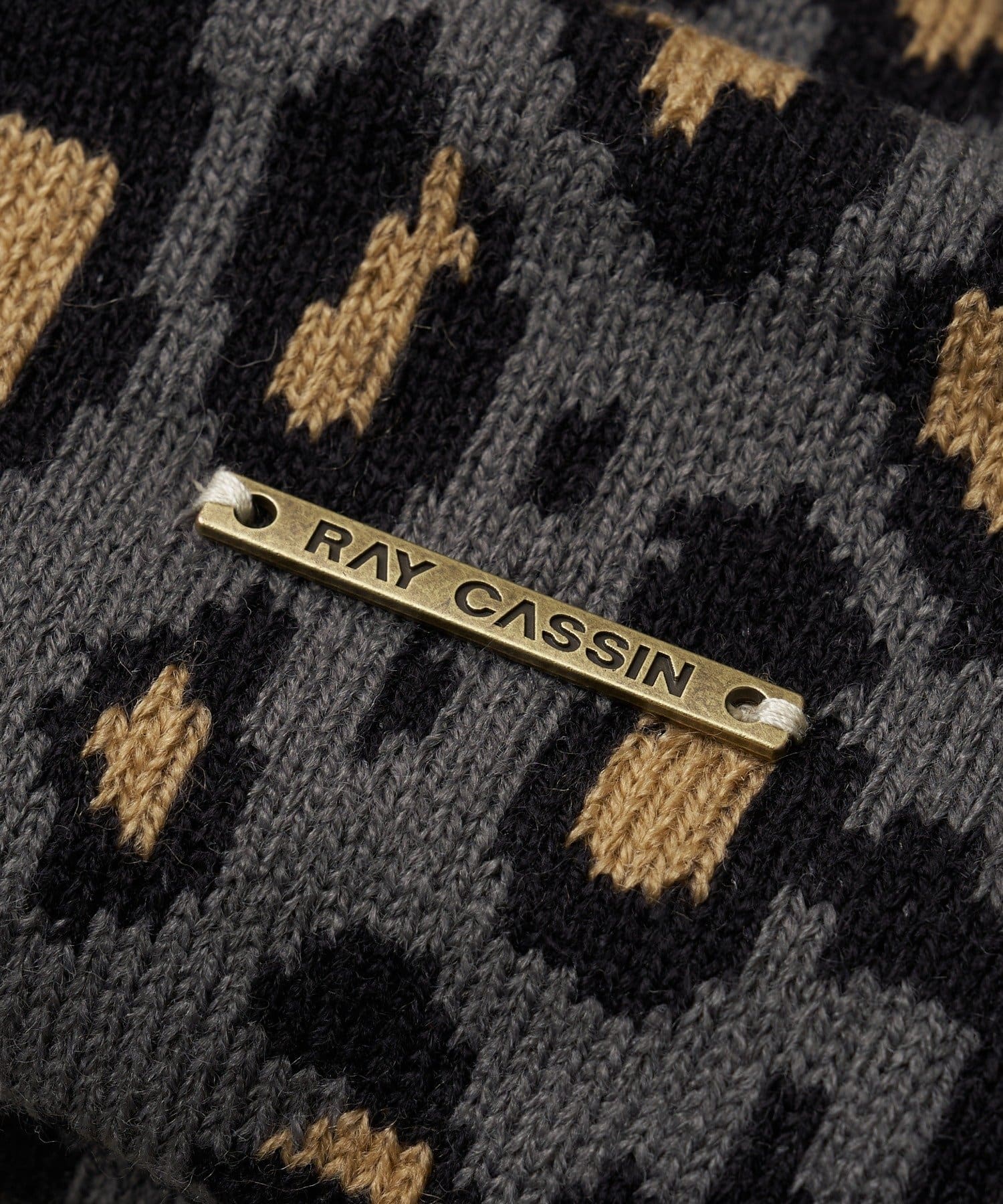 RAY CASSIN(レイカズン) ヒョウ柄ニット帽