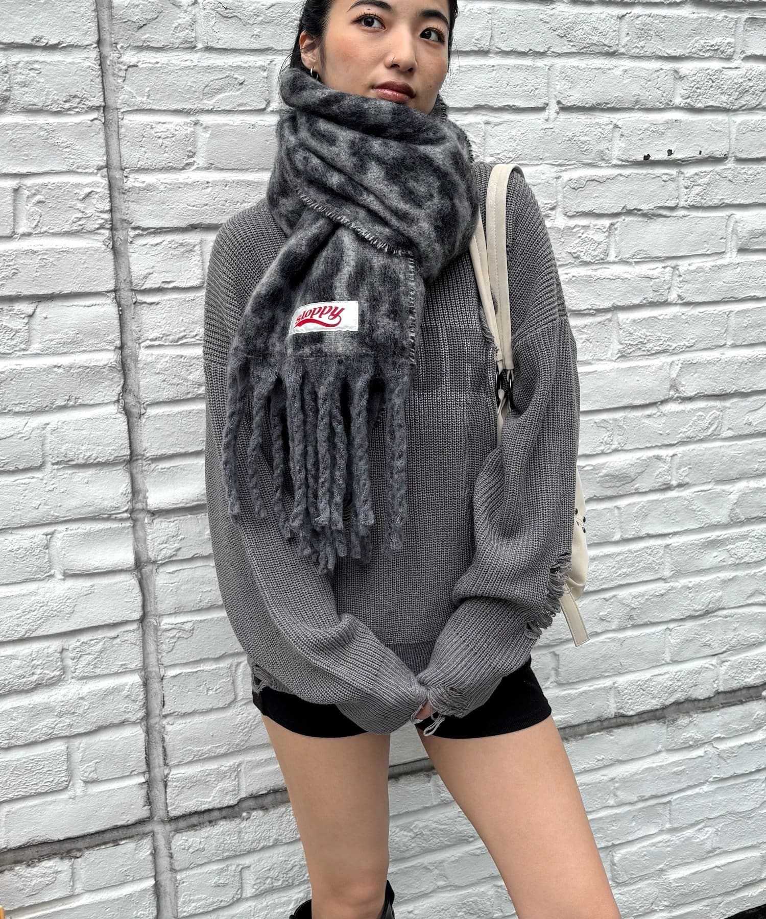 ❁⃘まるページ❁⃘ CANVAS LOW-CUT SNEAKERS(23.5 White): Vintage 1.1｜THE SHOP